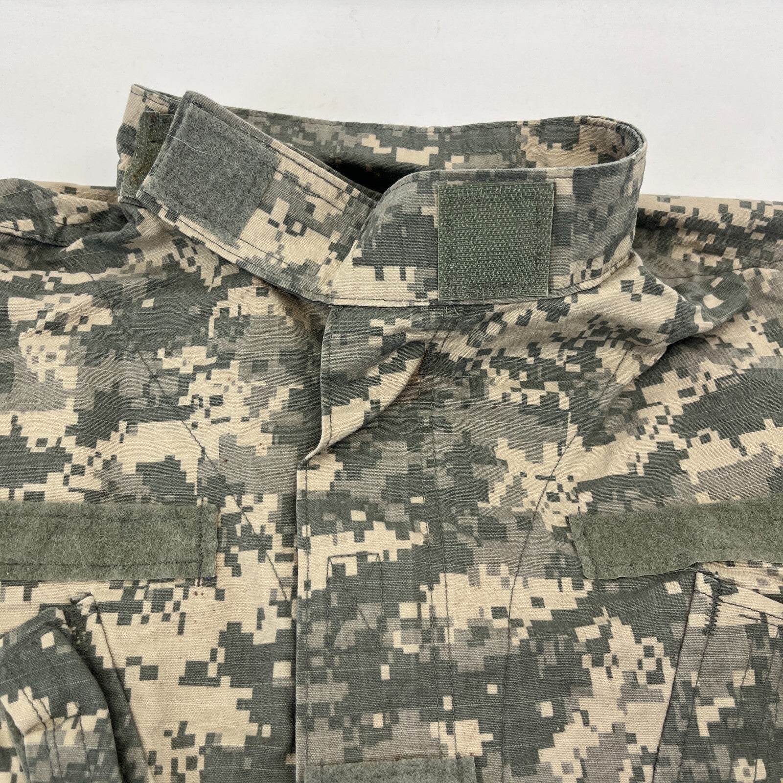 US Army Digital Camo Hot Weather Combat Jacket Ripstop US size Small-Reg - UK M