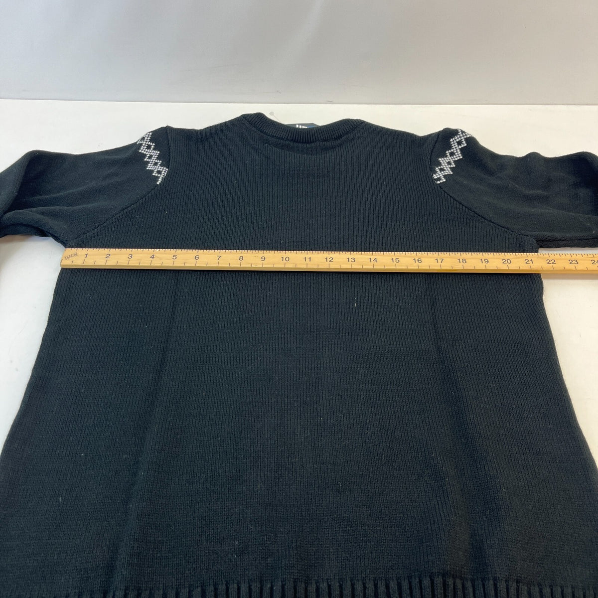 The Goonies Never Say Die Jumper Sweater Pullover Black/White size Medium Christmas