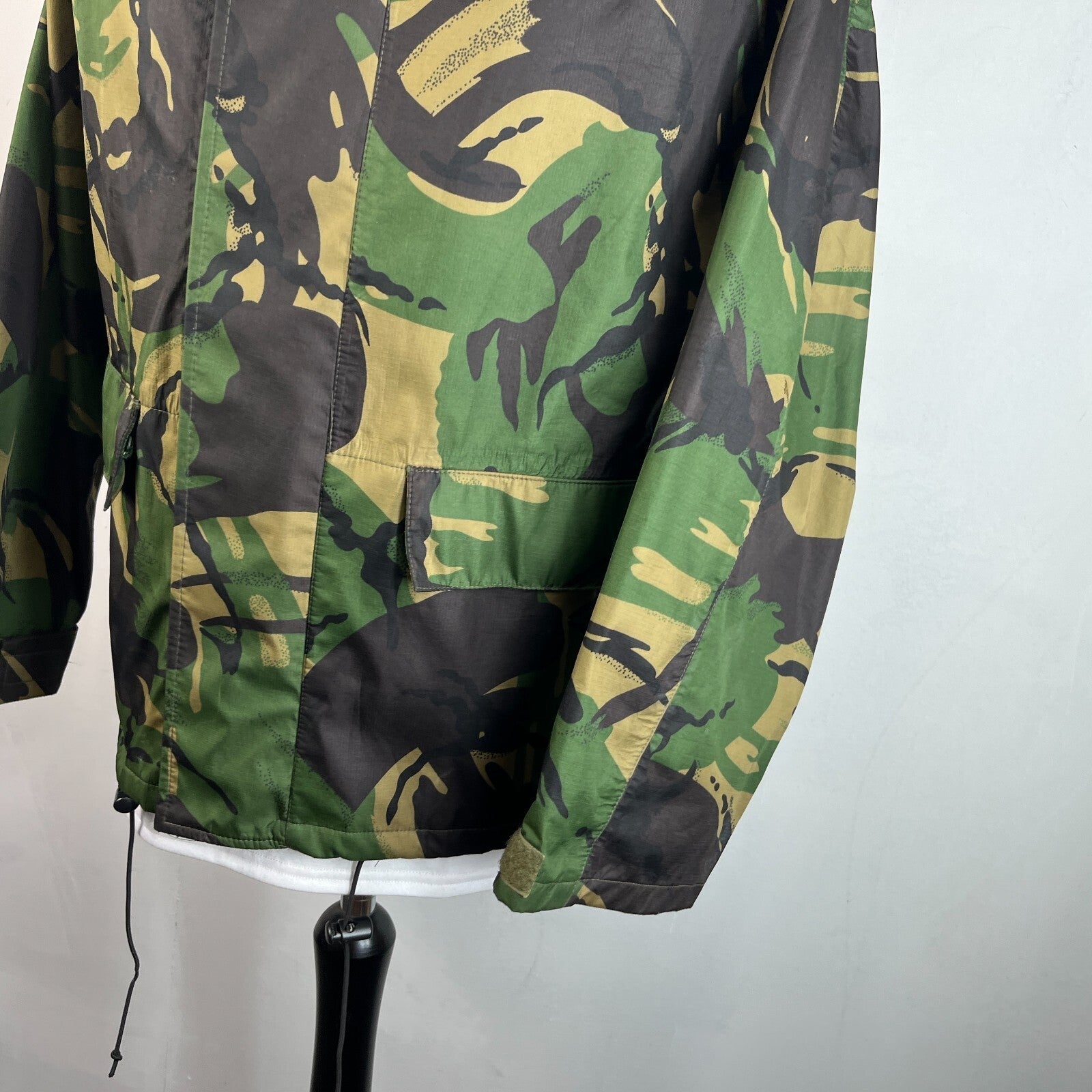 Highlander Military Waterproof Jacket Mens British Army DPM Green Camo Size XS