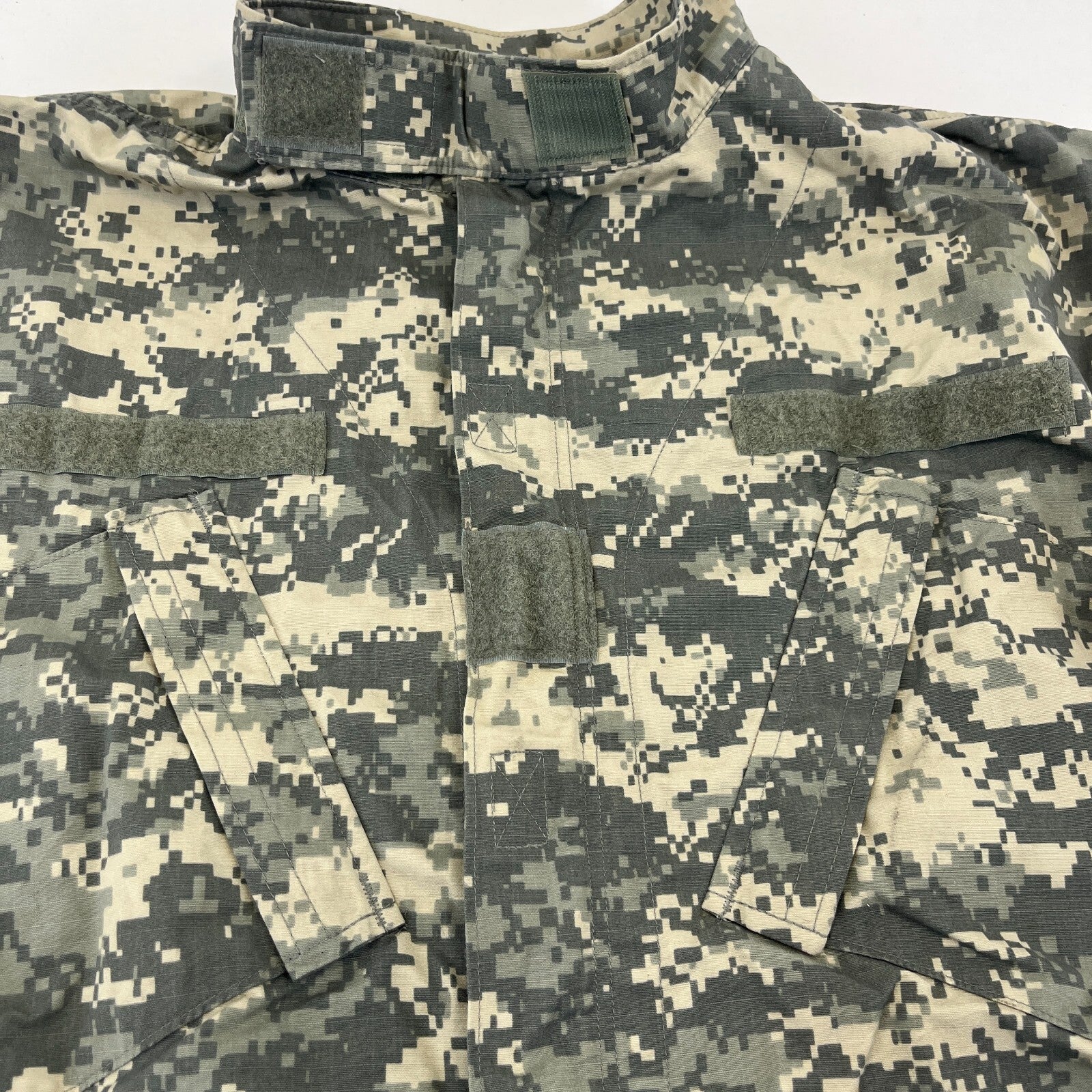 US Army Issue Digital Jacket Camo Combat Uniform Surplus US size XL-Regular