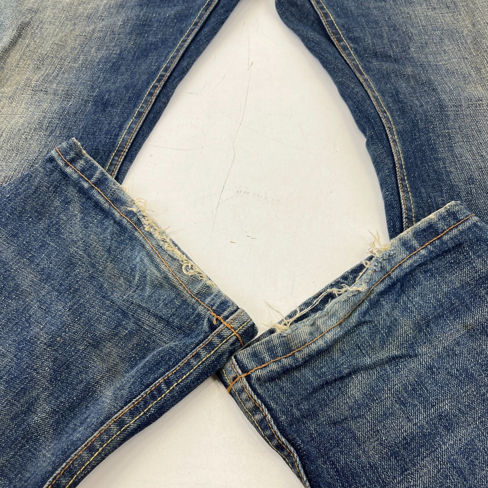 SuperDry Loose Straight Leg Blue Jeans W36" L32" Button Fly