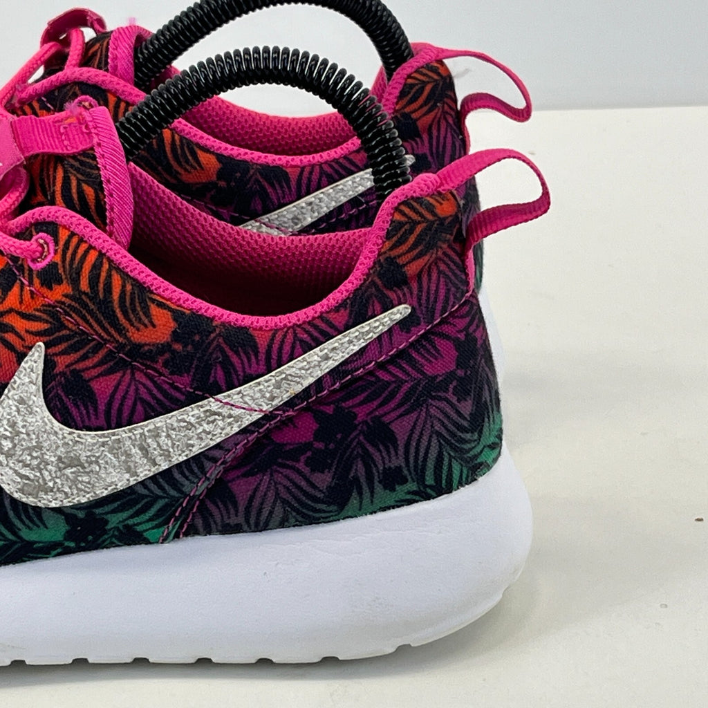 Nike Roshe Run Flyknit Trainers Pink & Green Floral size UK 4.5  EU 37.5