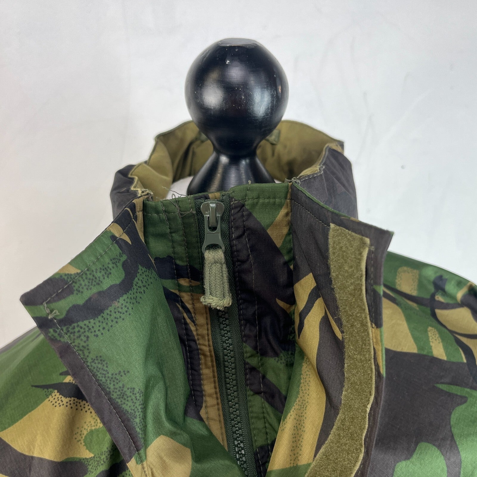 Highlander Military Waterproof Jacket Mens British Army DPM Green Camo Size XS