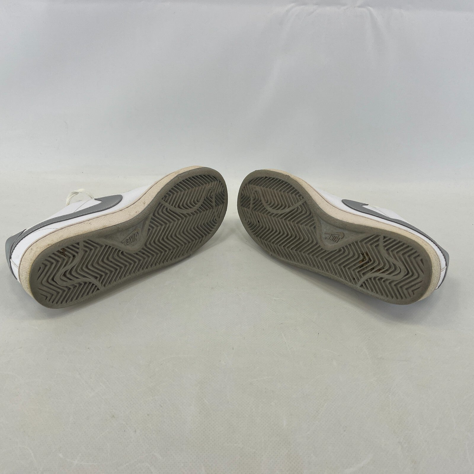 Nike Court Majestic White Trainers Size UK 5 Leather Low Trainers 454256-114