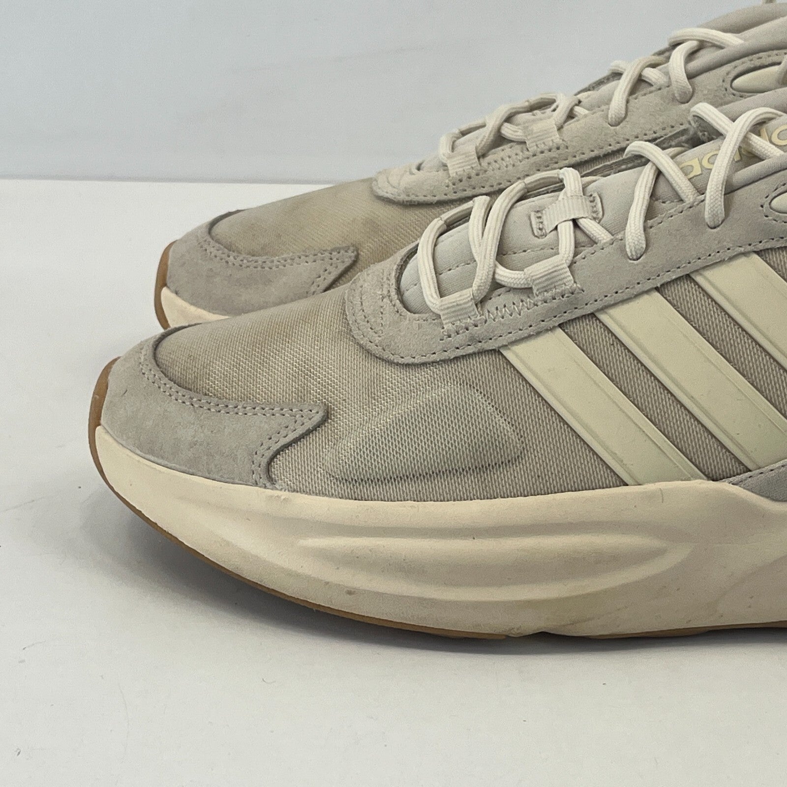 Adidas Ozelle Cloudfoam Trainers in Beige Men's size UK 12 EU 47 1/3