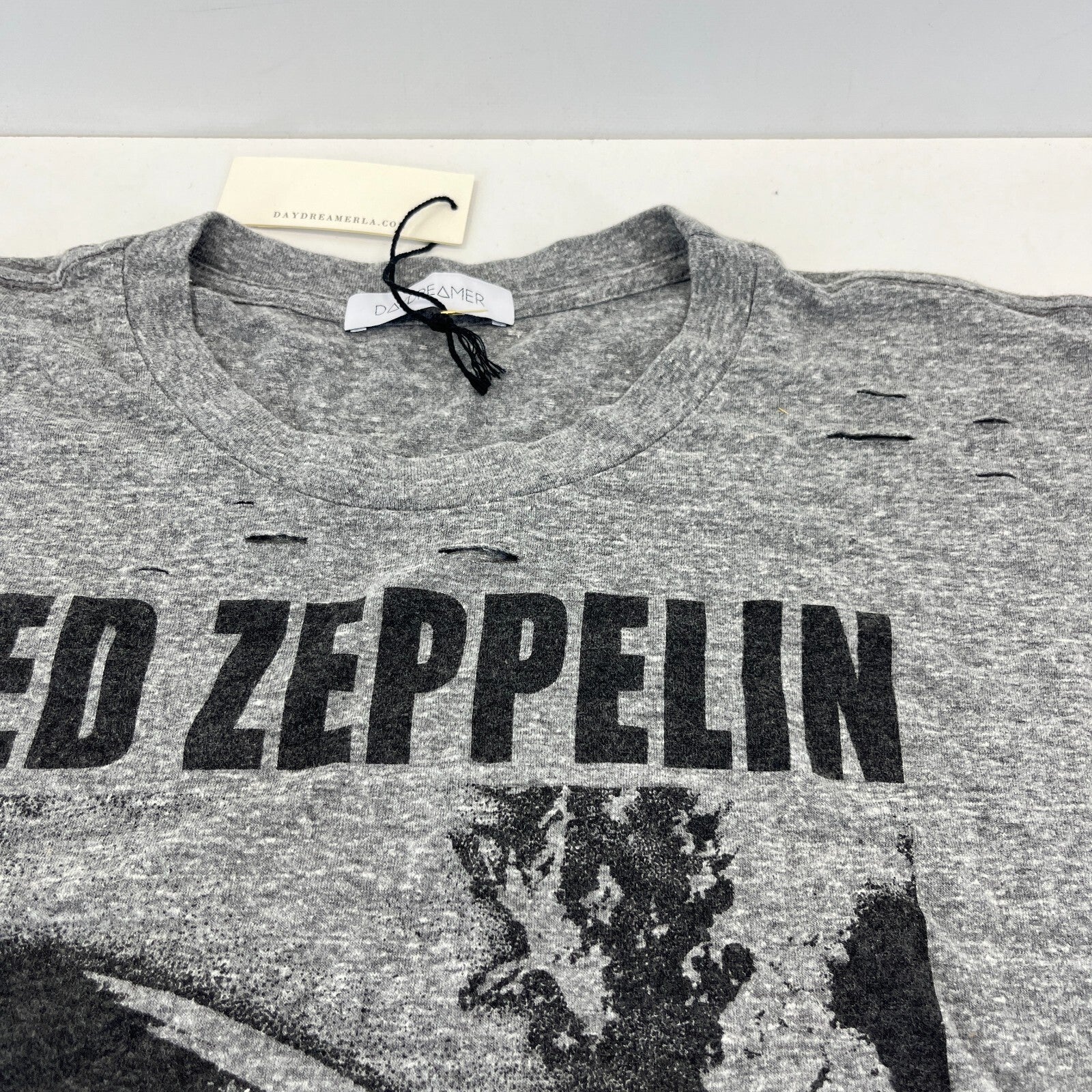 Daydreamer Led Zeppelin 1969 Tour Print Distressed T-Shirt Grey size US M UK XL