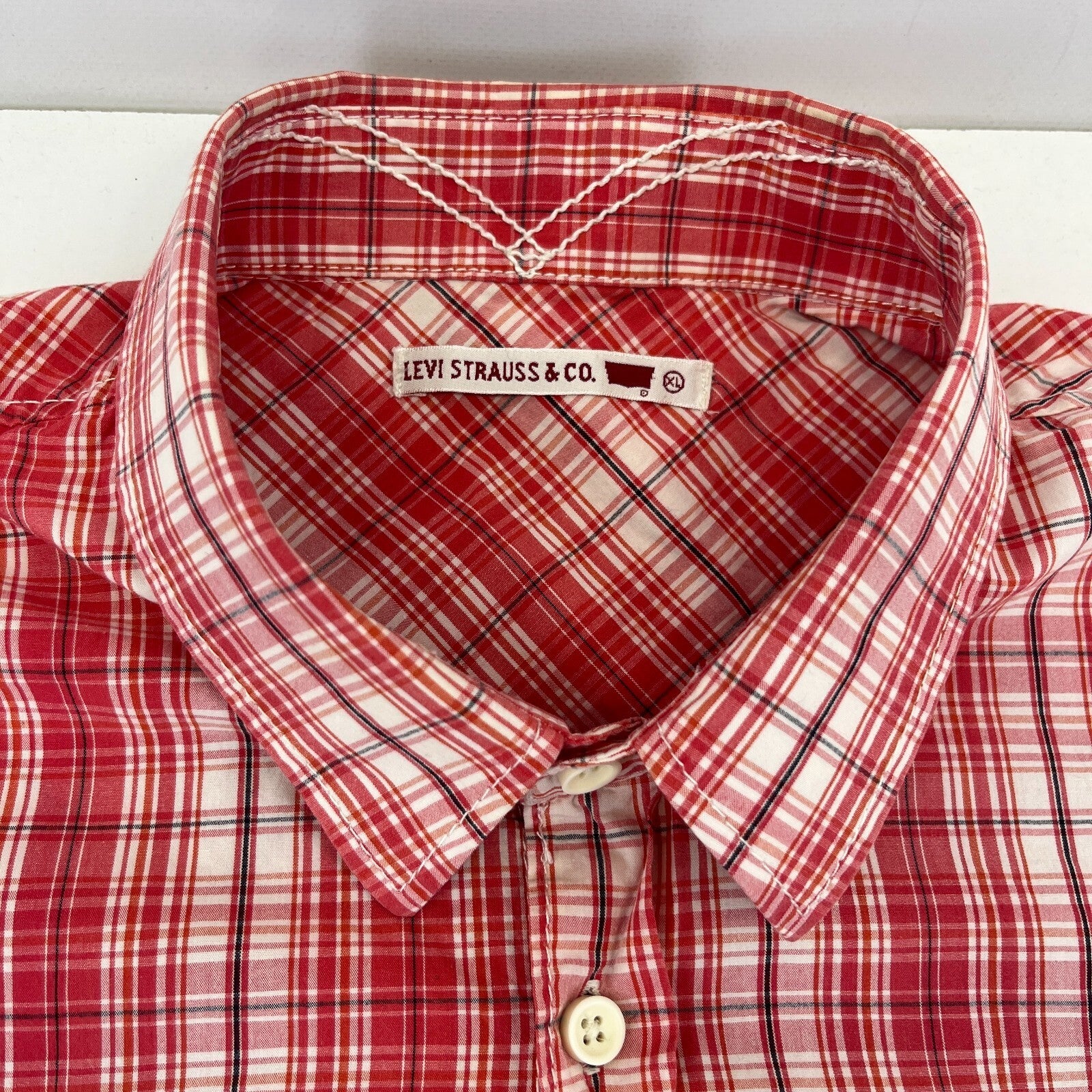 Levi Strauss Denim Cotton Check Shirt Short Sleeve Button Up size XL  Red Levis