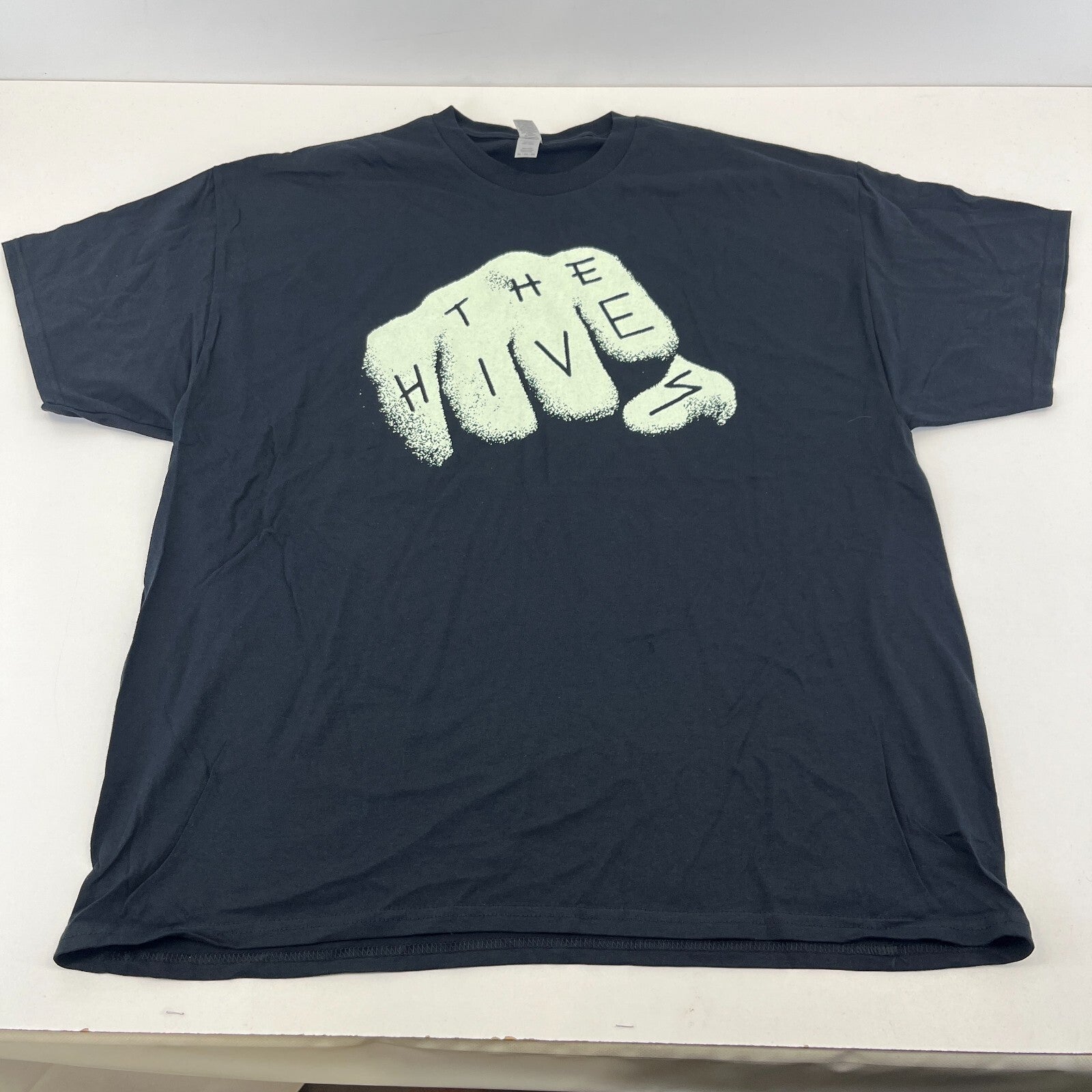 The Hives Band T-Shirt - Retro 90s Swedish Rock Band Unisex Tee size 2XL