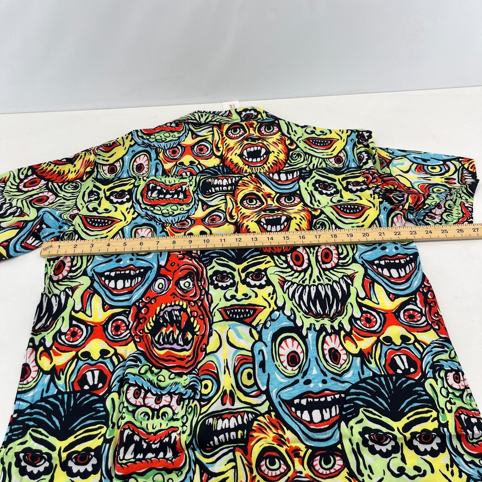 Gloomy Bear AOP Short Sleeve Shirt Horror Monsters Print size L - Sh*te Shirt