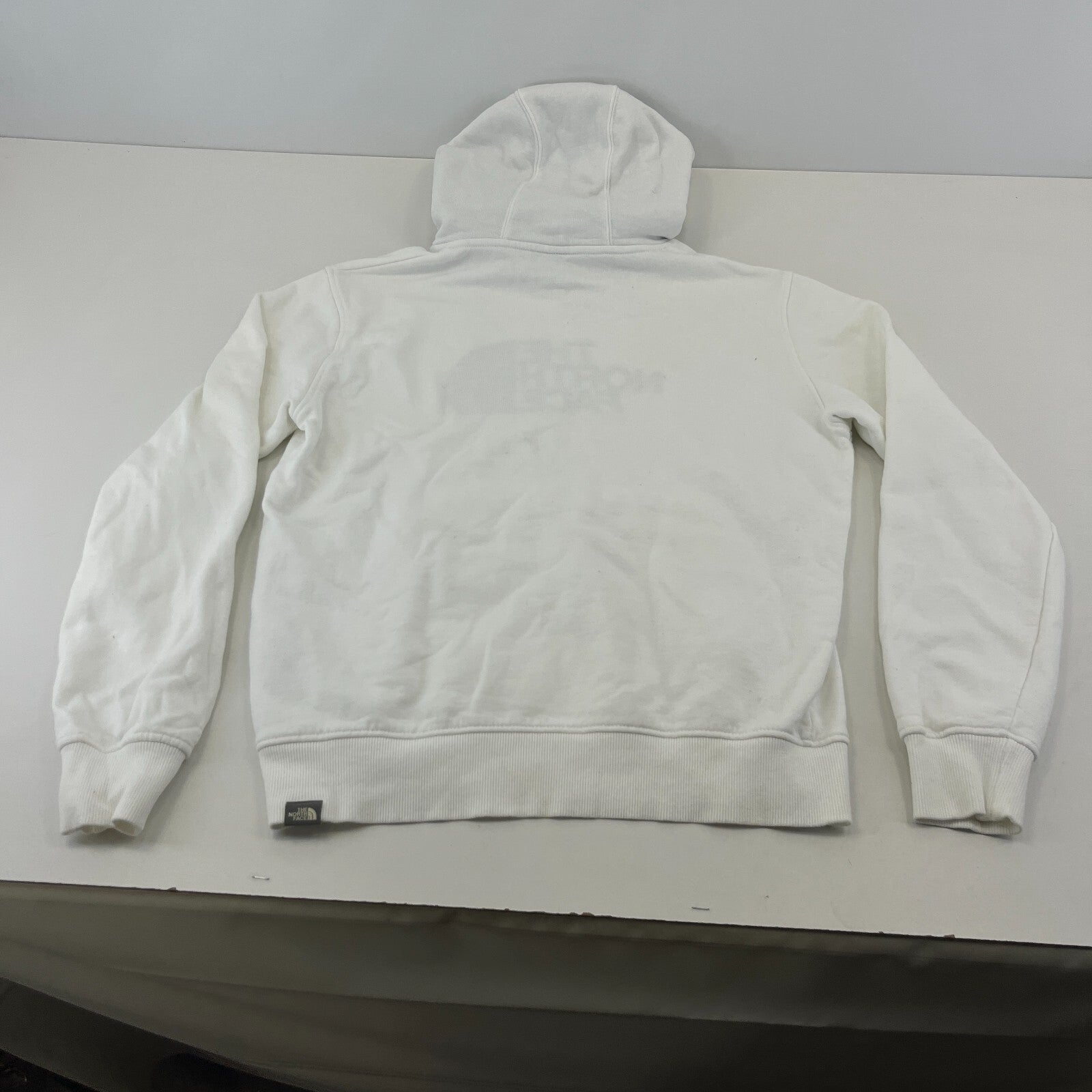 The North Face Men's White Pullover Hoodie size M Spellout Logo Outdoor