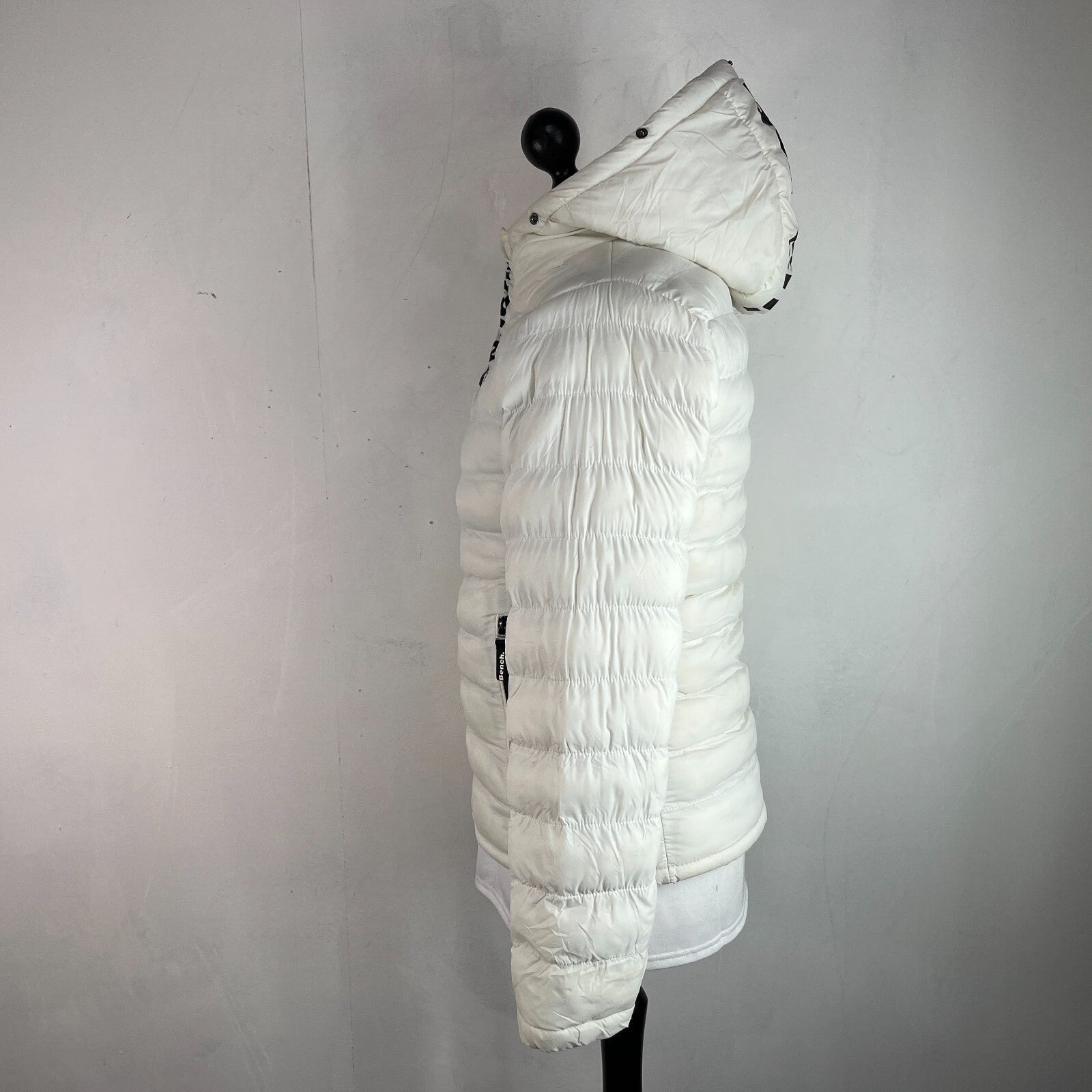 Bench White Quilted Puffer Jacket Women's size 12 (medium) Style Ludlow3