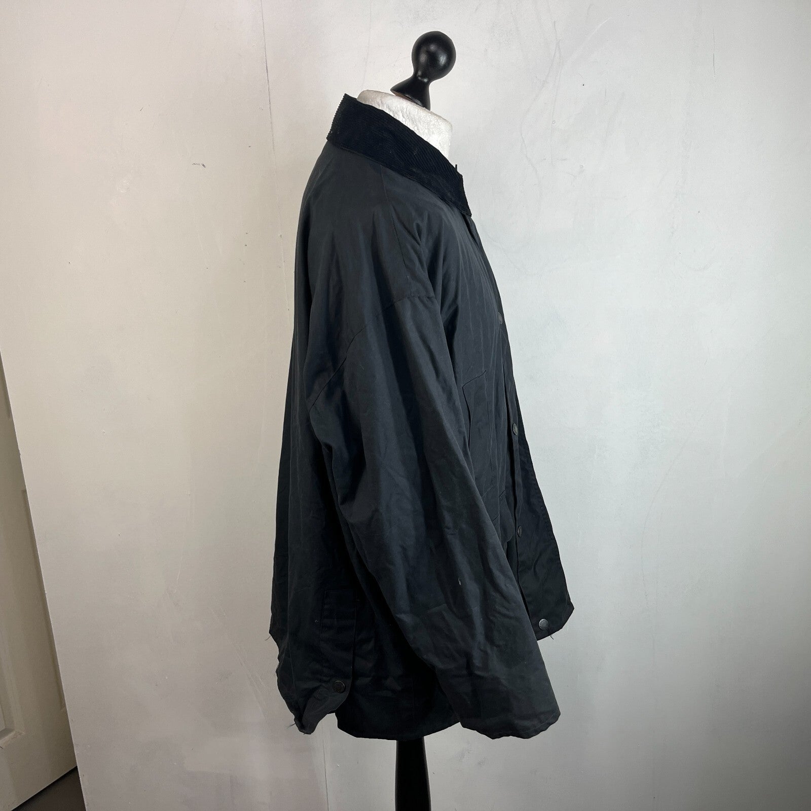 Mc Orvis Wax Jacket Mens size L Black Waxed Coat Made in the UK
