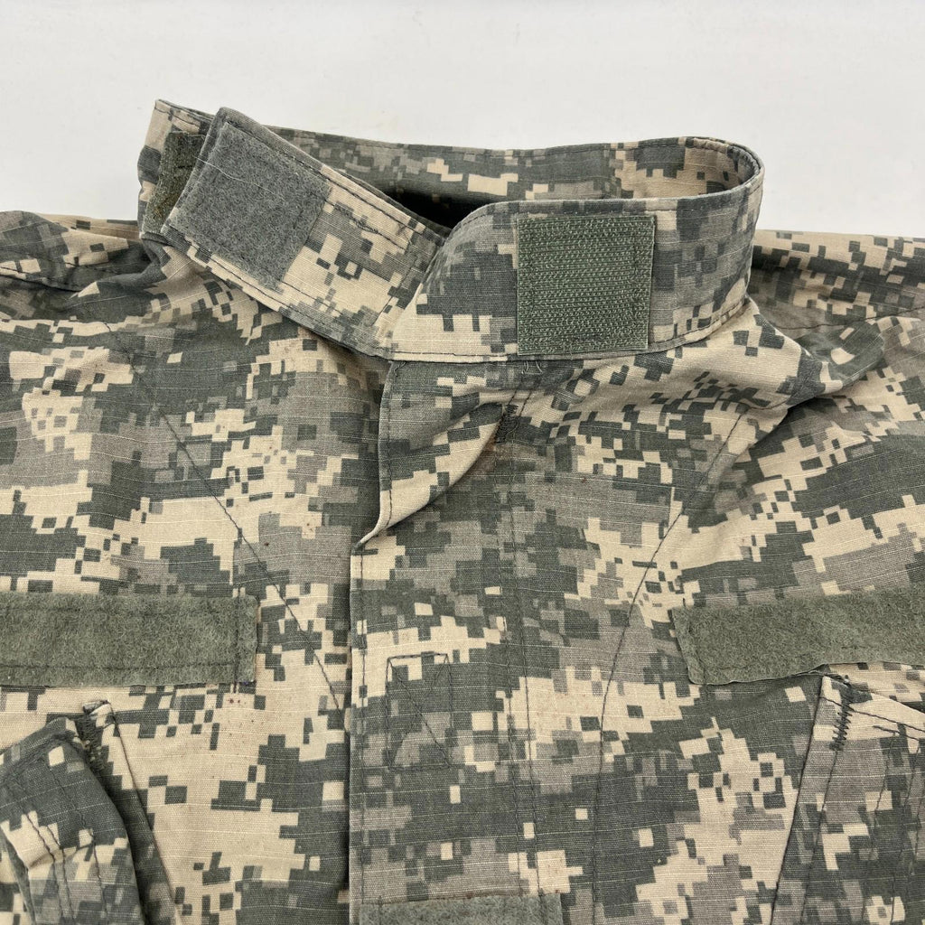 US Army Digital Camo Hot Weather Combat Jacket Ripstop US size Small-Reg - UK M