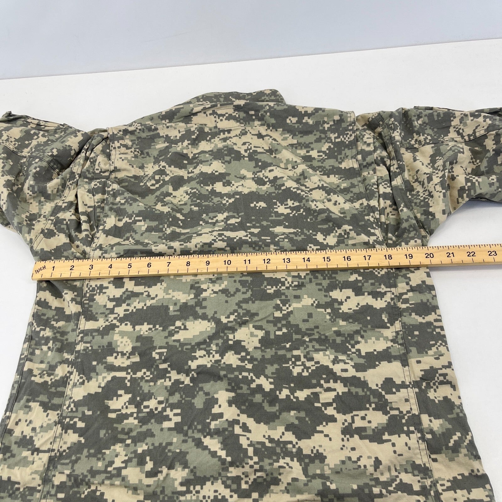 US Army Issue Digital Jacket Camo Combat Uniform Surplus US size Small-Regular