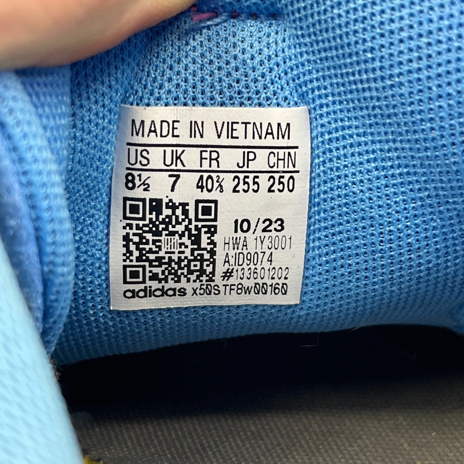Adidas VL Court 3.0 Trainers Suede Shoes Baby Blue on Gum Soles UK 7 EU 40 2/3