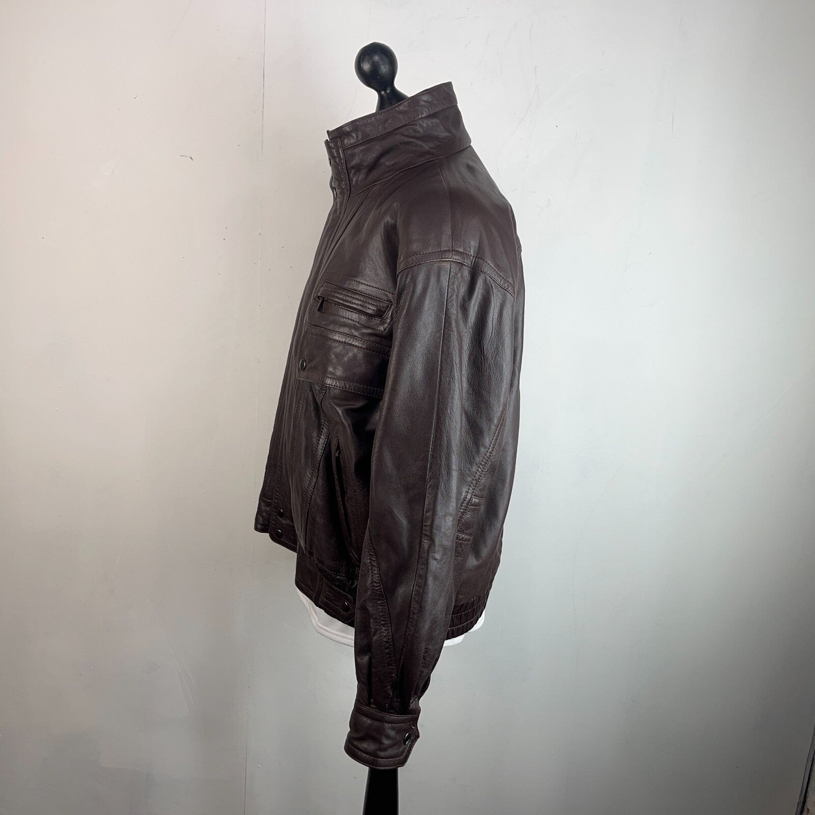 Mens Vintage Burton Brown Leather Bomber Jacket size Large