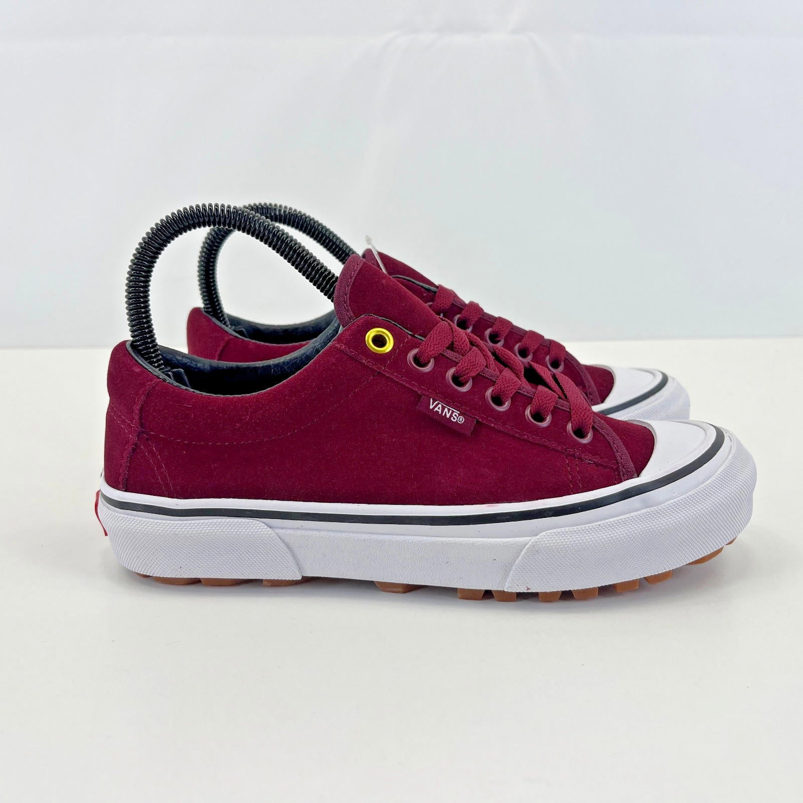 Vans Old Skool Maroon Suede Trainers Sneakers Shoes UK size 3 EU size 35 - New