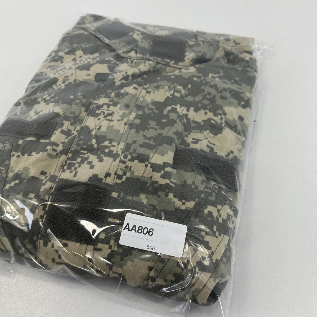US Army Issue Digital Jacket Camo Combat Uniform Surplus US size Small-Regular