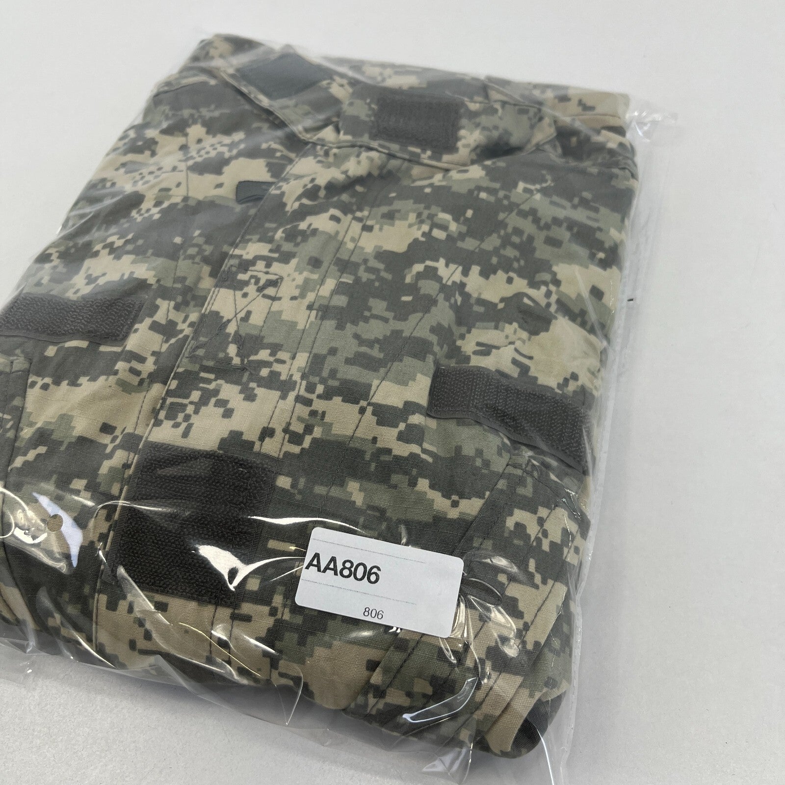 US Army Issue Digital Jacket Camo Combat Uniform Surplus US size Small-Regular