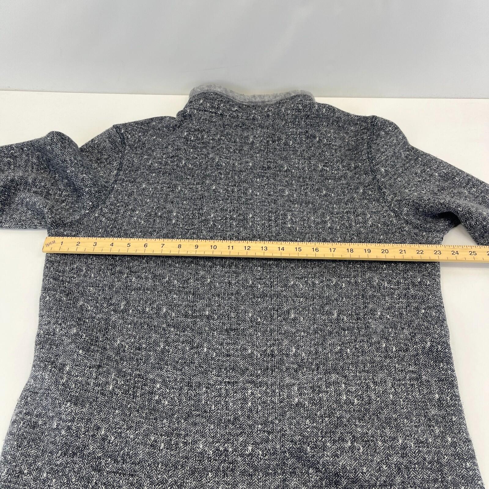 Weird Fish Men's Fleece Pullover size Large Grey 1/4 Zip Herringbone