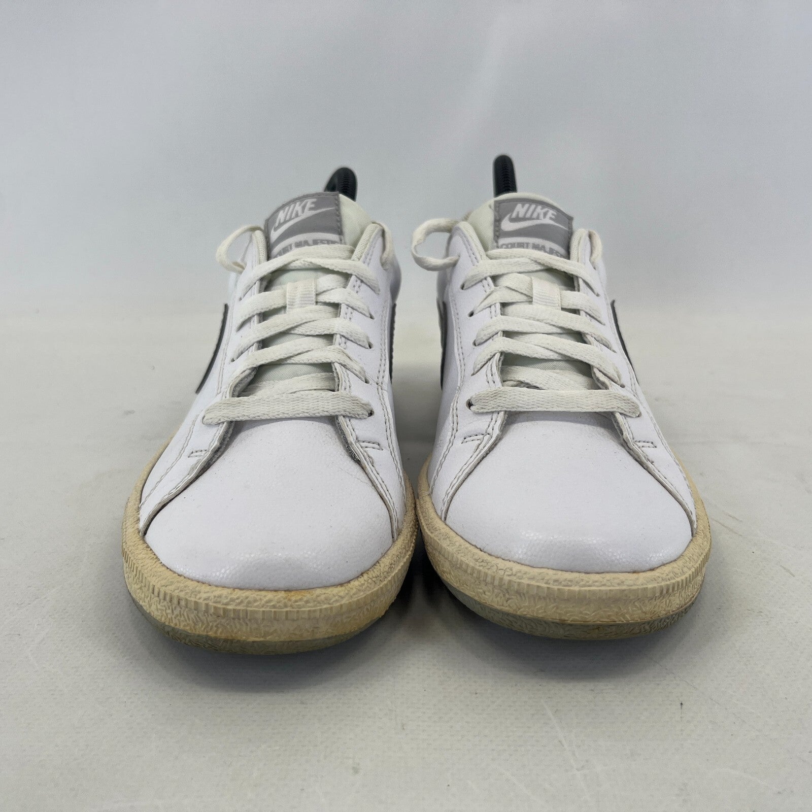 Nike Court Majestic White Trainers Size UK 5 Leather Low Trainers 454256-114