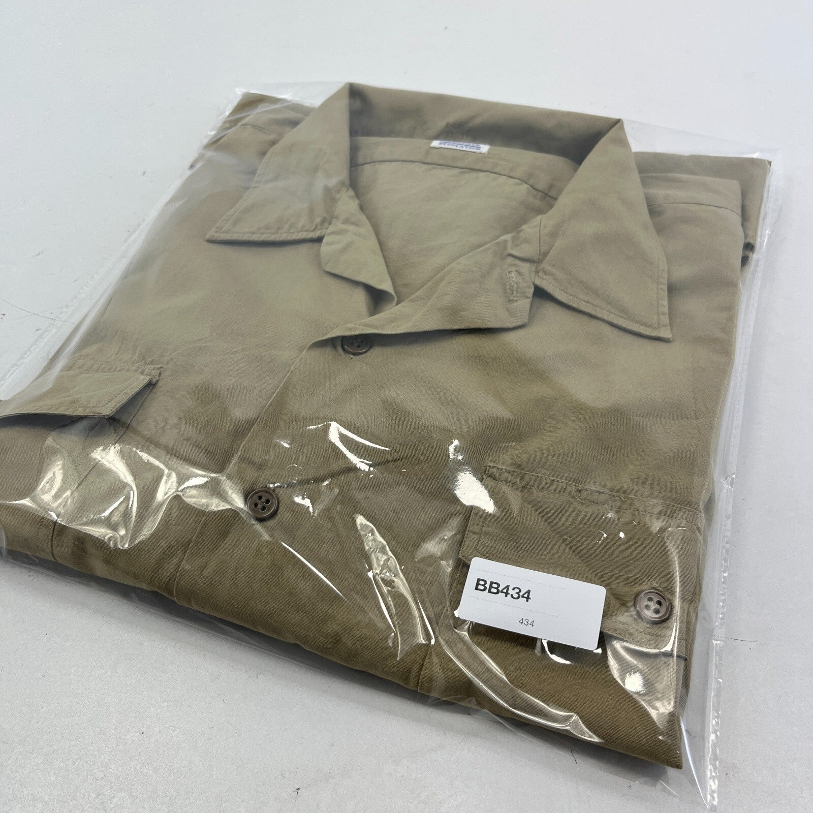 Vintage Elbeco Reeves Khaki Sanforized Poplin Workwear Shirt US Military XL