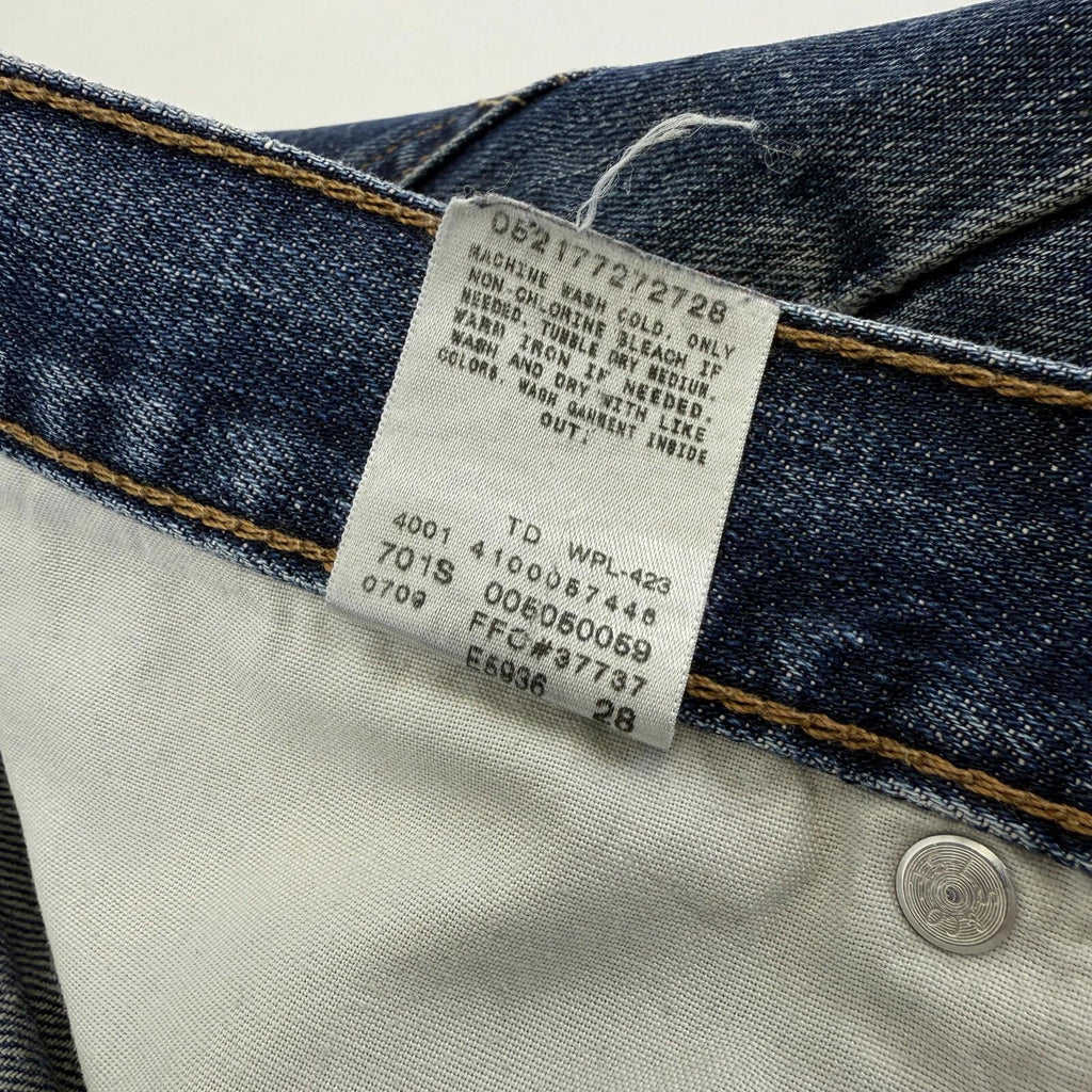 Vintage Levi's 505 Straight Jeans Men's W36" L30" Blue Denim Levi Strauss