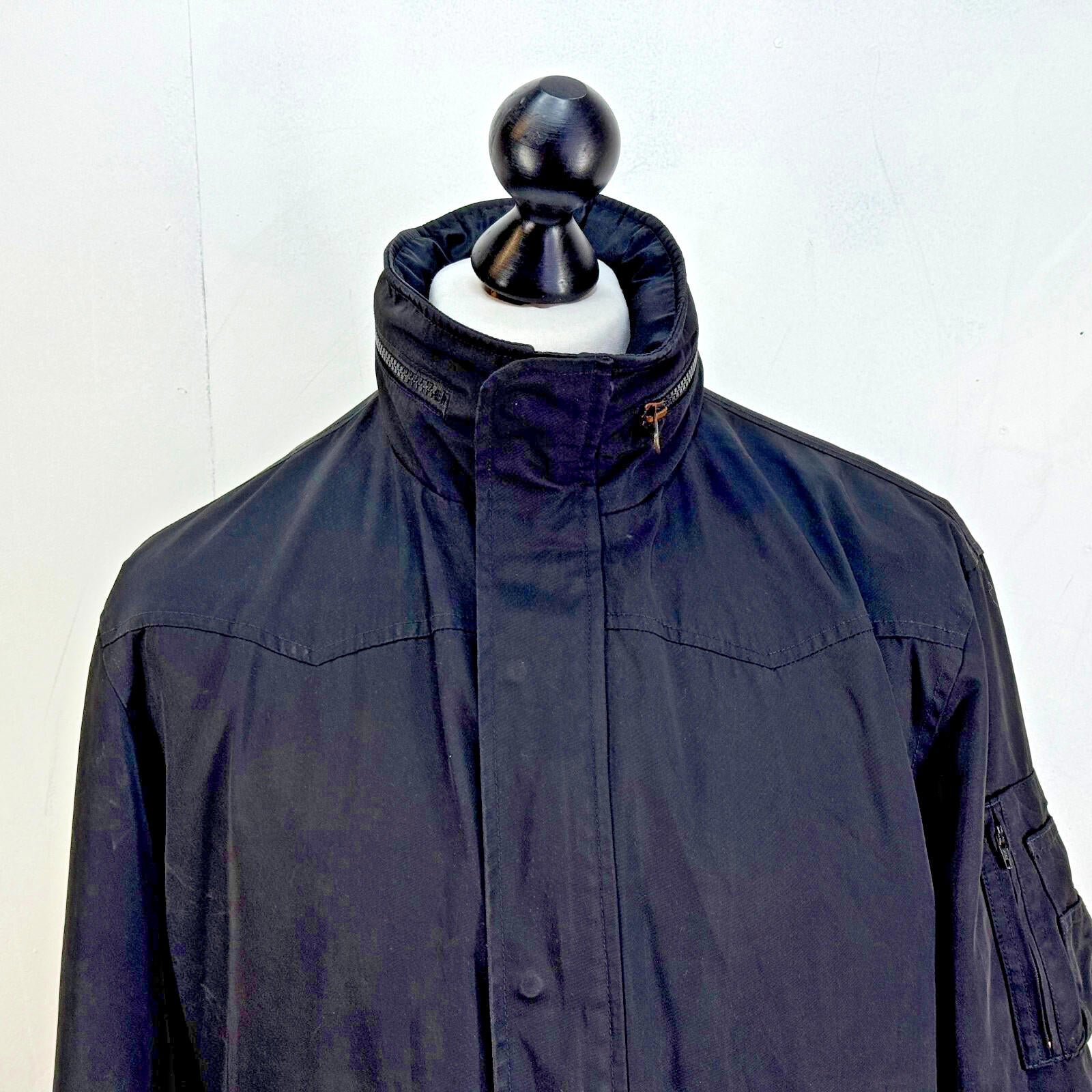 Levis Men's Jacket in Black size Large Waterproof Softshell with Stow Hood