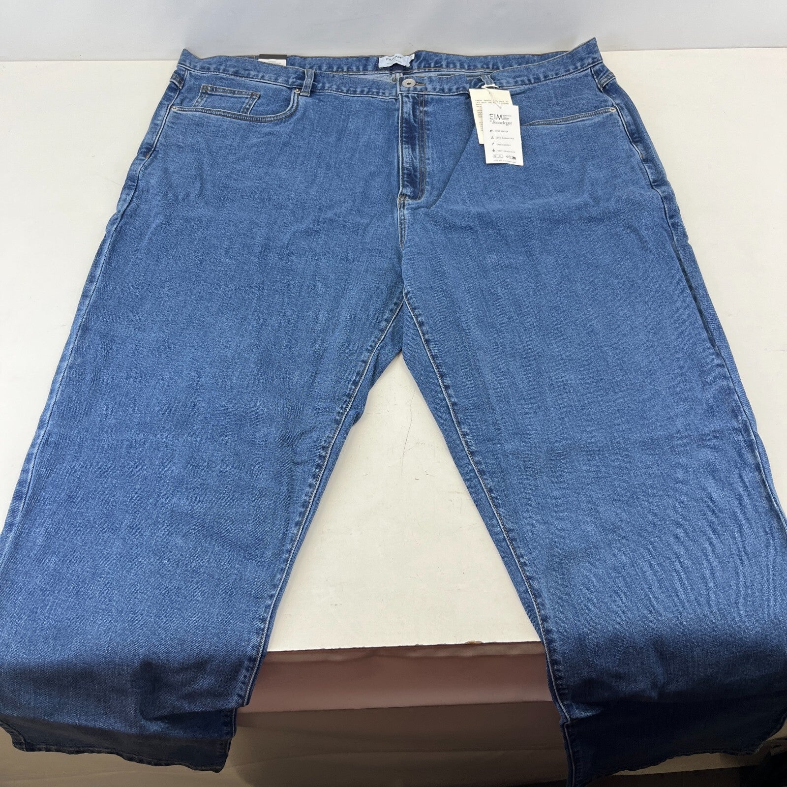 Men's Farah Norwood Indigo Mid Blue Regular Fit Jeans Straight Leg W48" L32" New