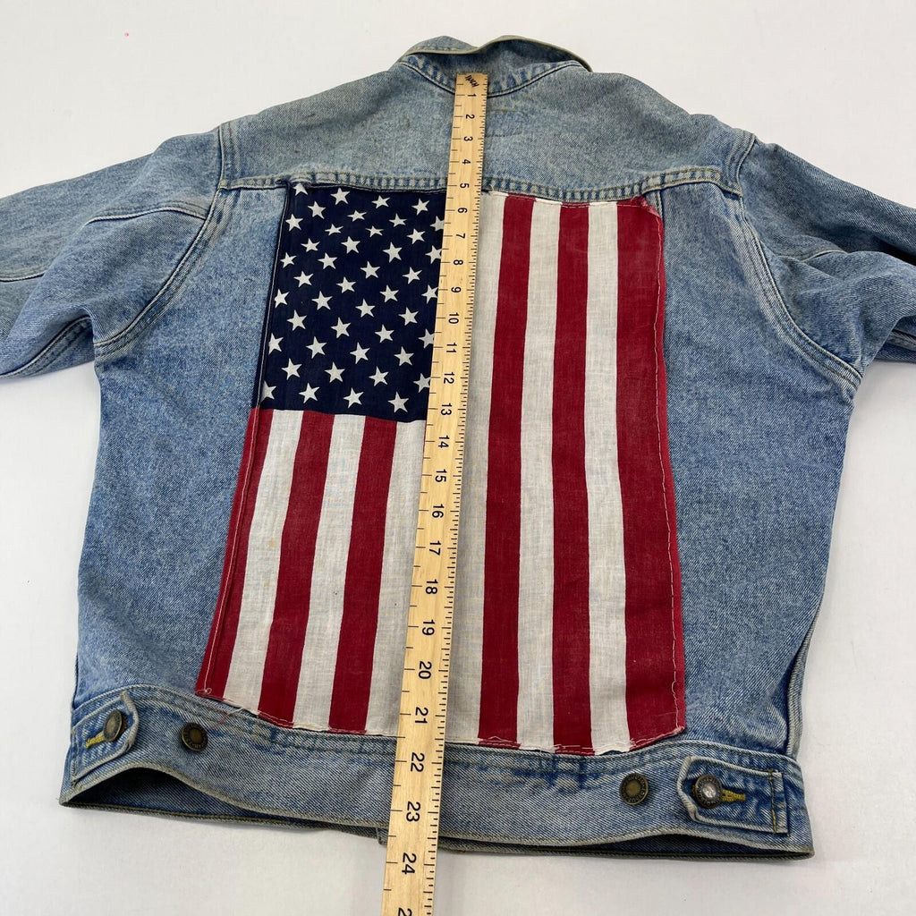 Vintage Wrangler Rugged Wear Denim Jacket with USA Flag size L (14-16) Punk