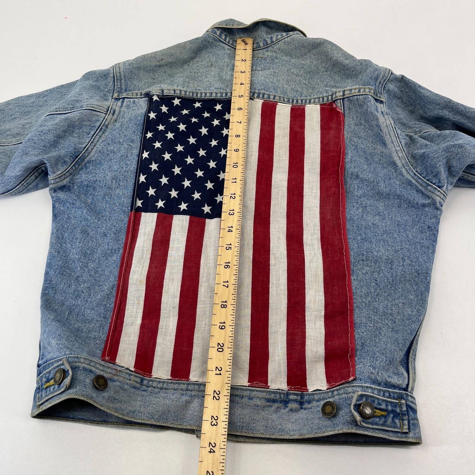 Vintage Wrangler Rugged Wear Denim Jacket with USA Flag size L (14-16) Punk