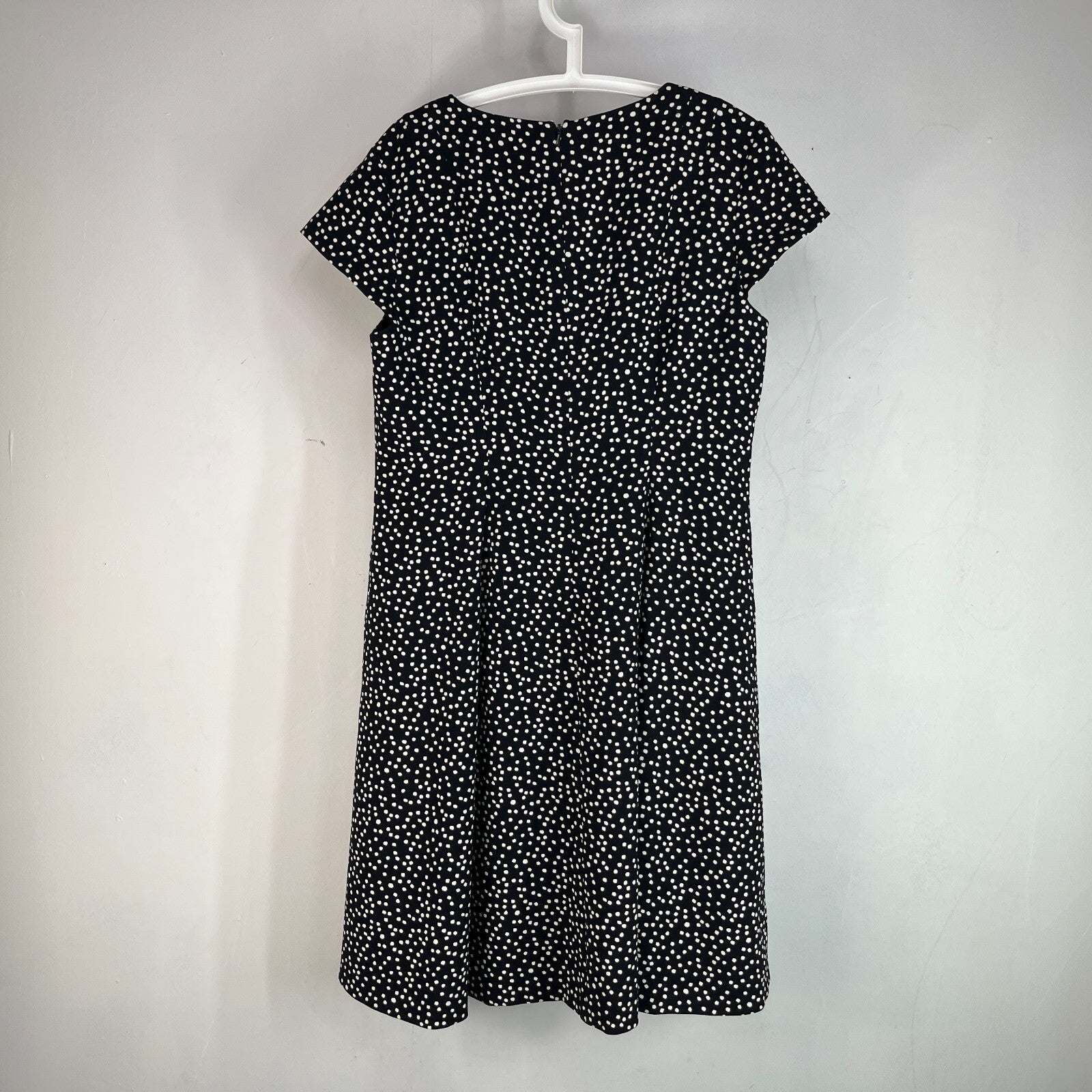 Hobbs Short Sleeve Midi Dress in Black Polka Dot UK size 16