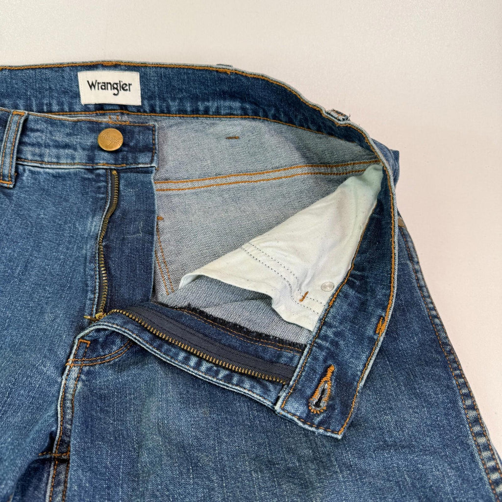 Wrangler Larston Mens Jeans Slim Tapered Skinny Stretch Mid Blue Denim W30" L32"