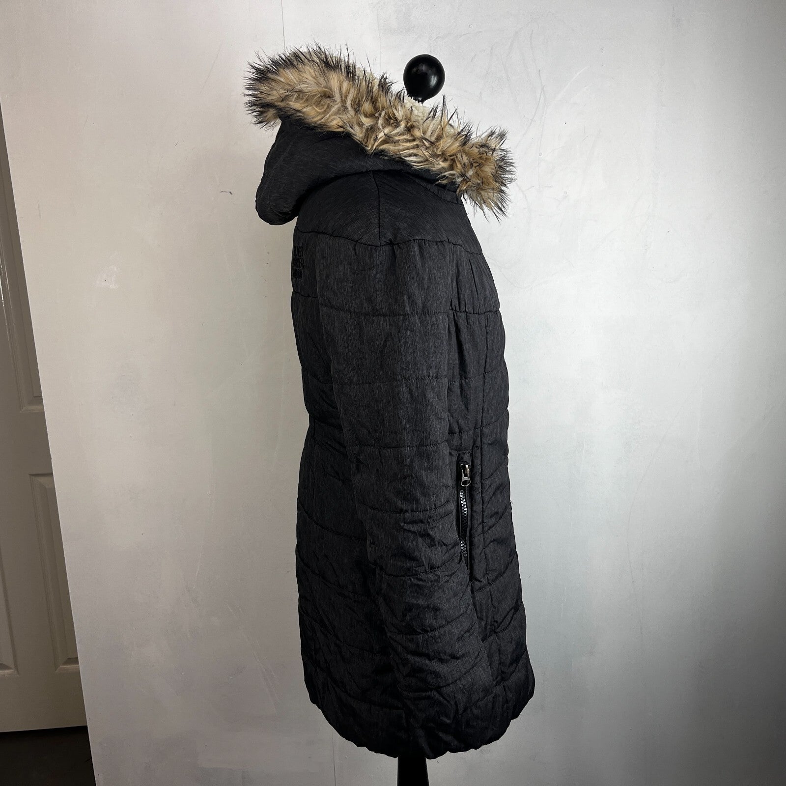 Superdry Mountain Co Mid Faux Fur Puffer - Size XL Grey Hooded  Coat