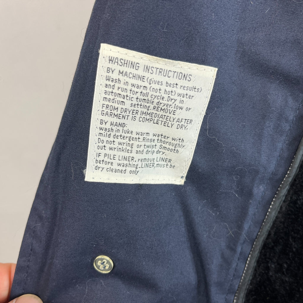 Vintage Men's Trench Coat in Navy Blue with Removable Liner size 40R Raincoat