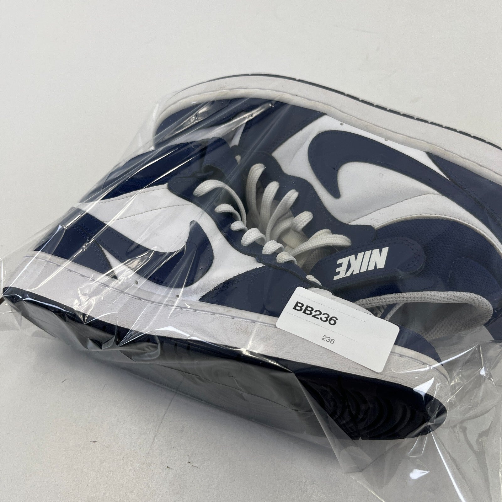 Nike Court Borough Mid 2 Trainers White Navy Blue Sneakers UK 5.5 EU 38.5 US 6Y