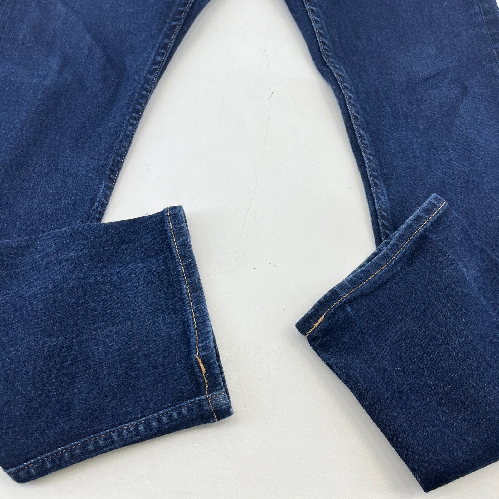 Calvin Klein Dark Blue Wash Slim Fit Jeans Men's size W30" L30" - Mint