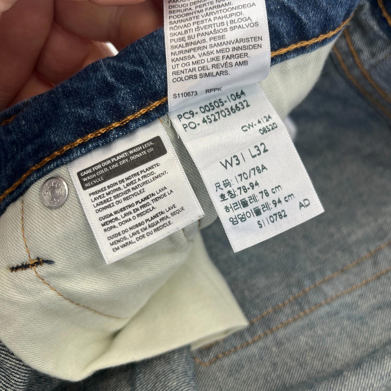 Levi’s 505 Men's Mid Blue Regular Fit Straight Leg Jeans W31" L32"