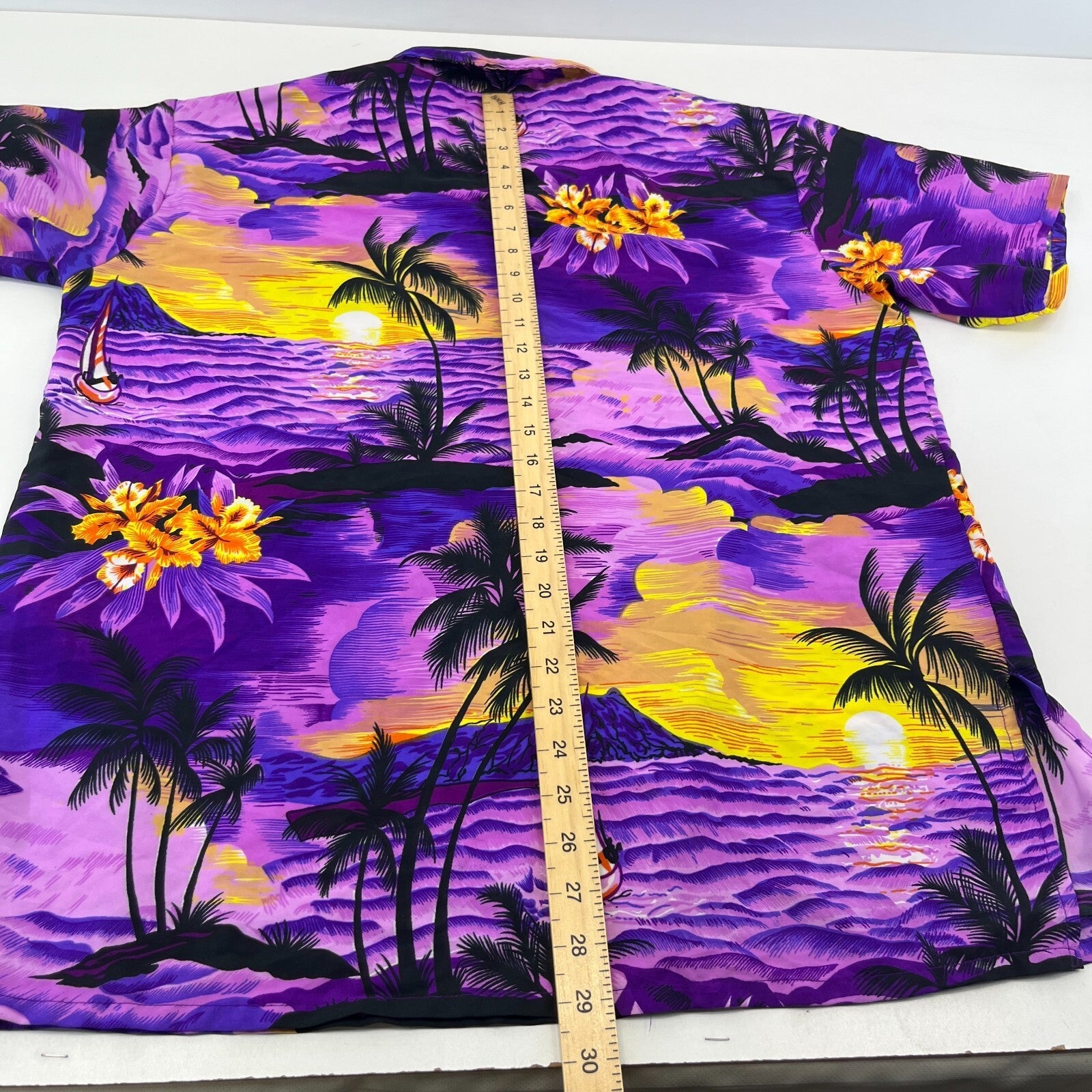 McClain Purple Floral Mens Hawaiian Shirt Designer Holiday Short Sleeve size L