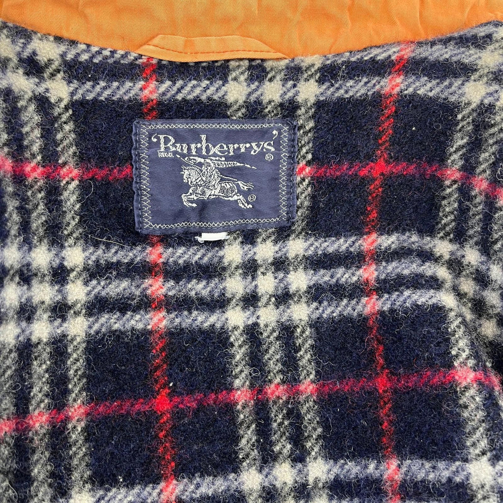 Burberry’s Distressed Look Country Jacket size XL in Orange - Corduroy Collar
