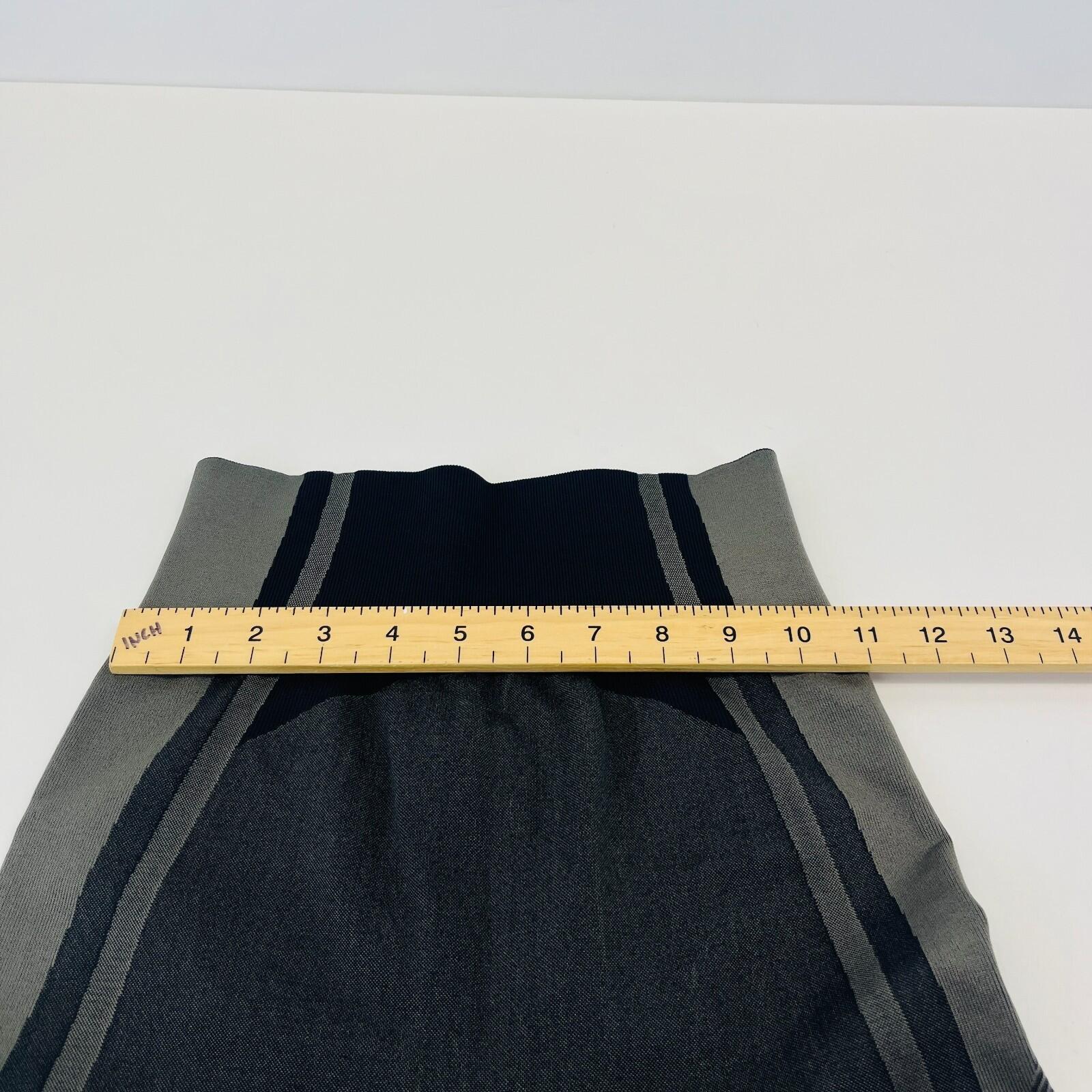Sweaty Betty Yoga & Run Leggings 7/8 Length in Black/Gray Block Print size Small