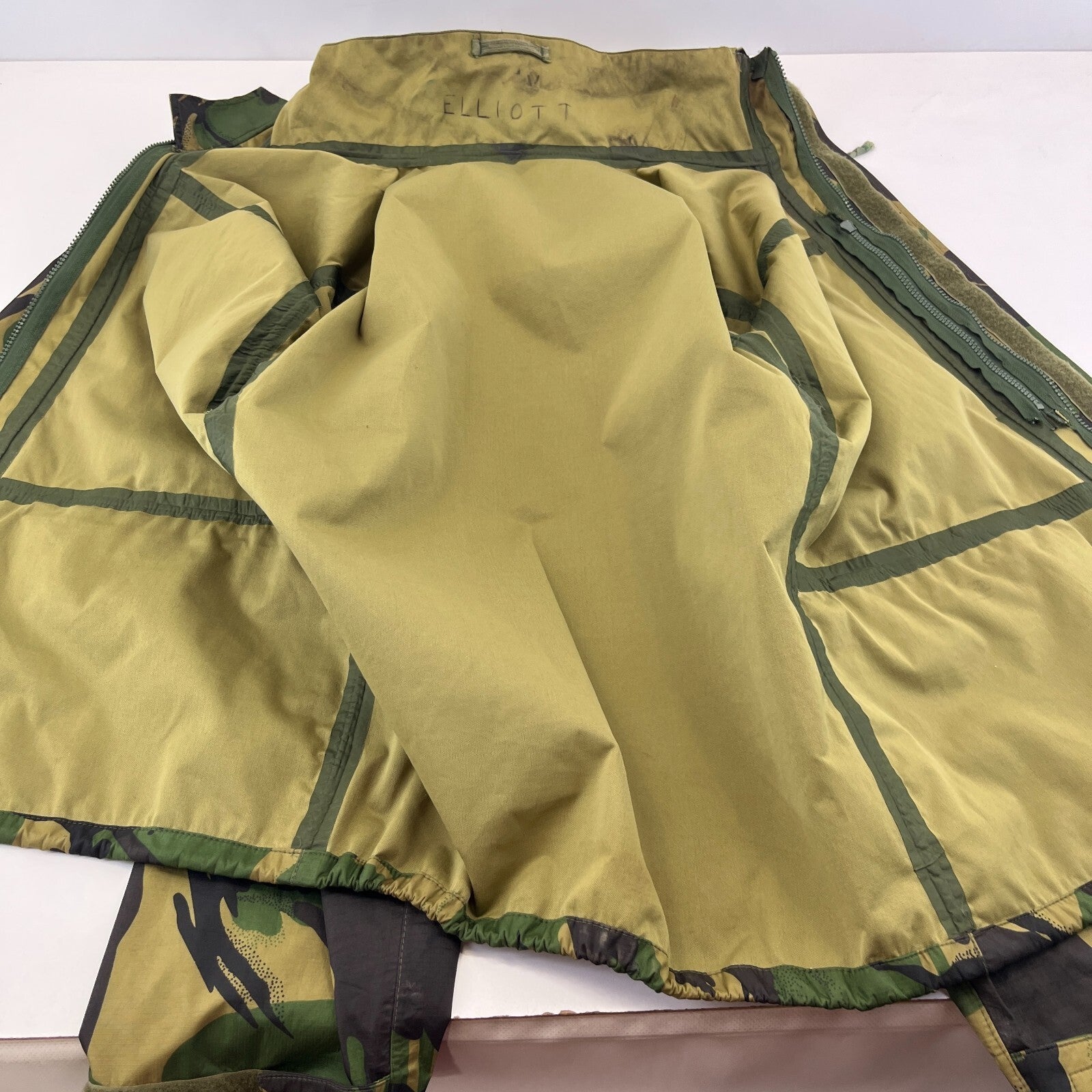 Highlander Military Waterproof Jacket Mens British Army DPM Green Camo Size XS