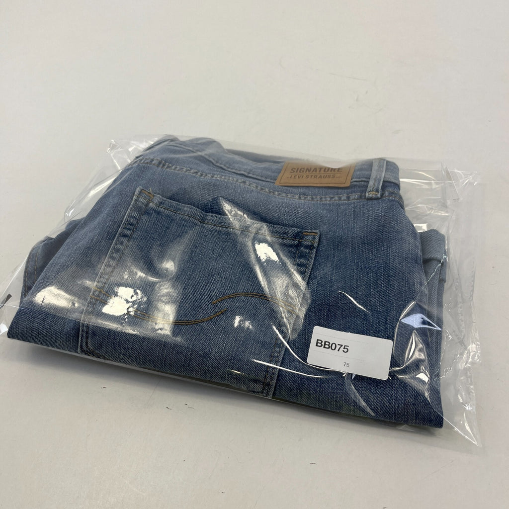 Signature Levi Strauss Co Mens Mid Blue Denim Shorts W32" Cotton Casual Fit
