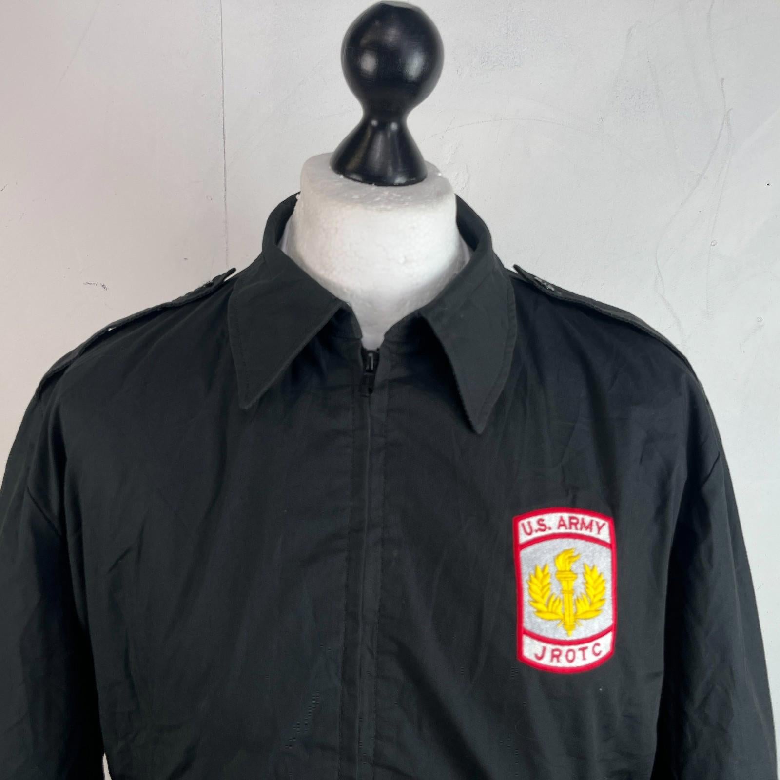 US Army JROTC Bomber Jacket size US M UK Large in Black with Collar & Epaulettes