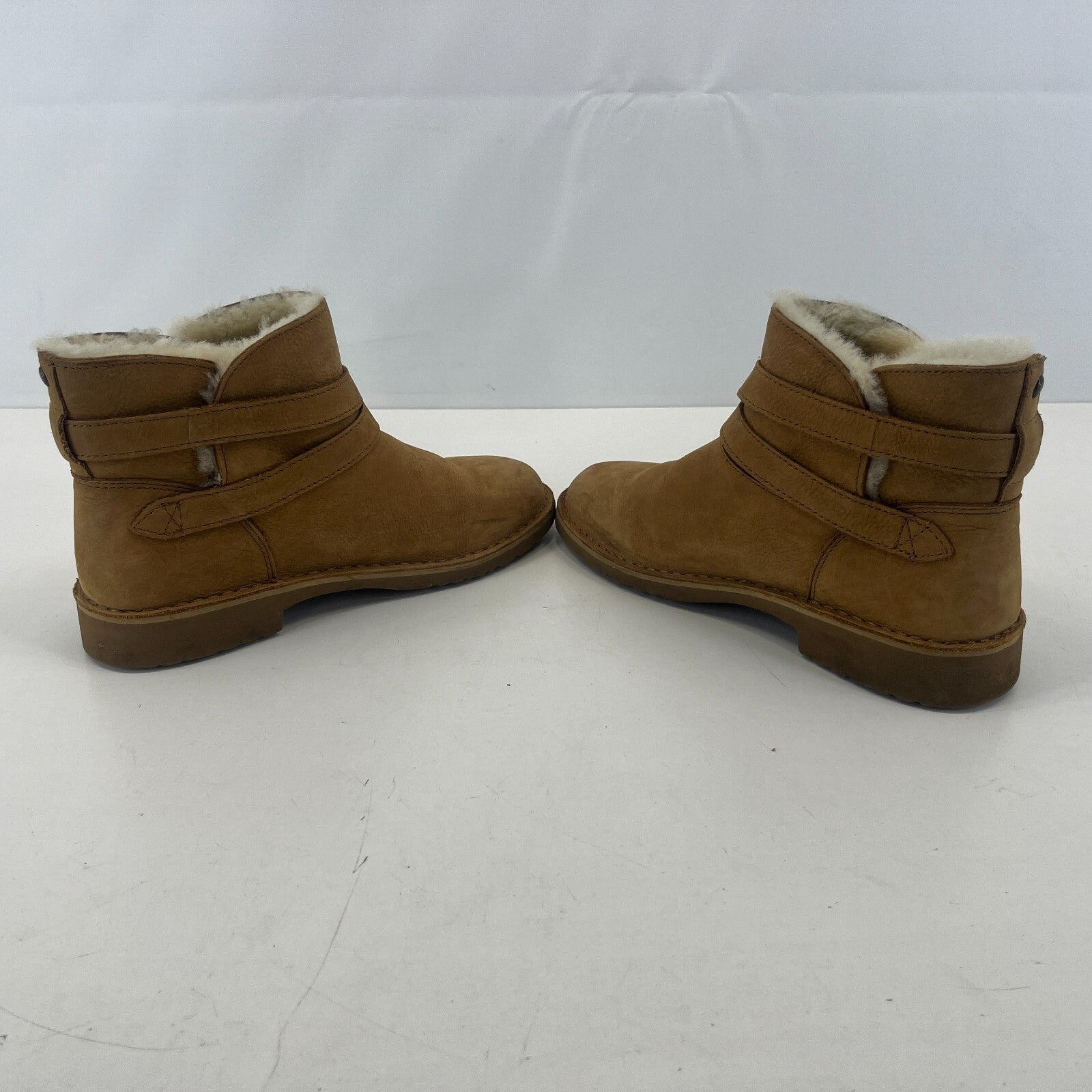 Ugg Aliso Women's Ankle Boots Tan Suede Leather size UK 8 EU 41 Model 1014623