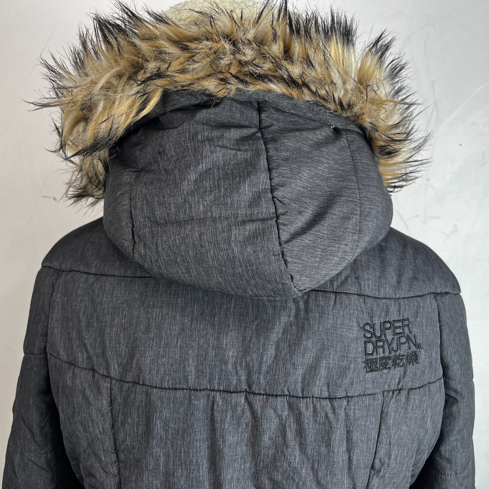 Superdry Mountain Co Mid Faux Fur Puffer - Size XL Grey Hooded  Coat