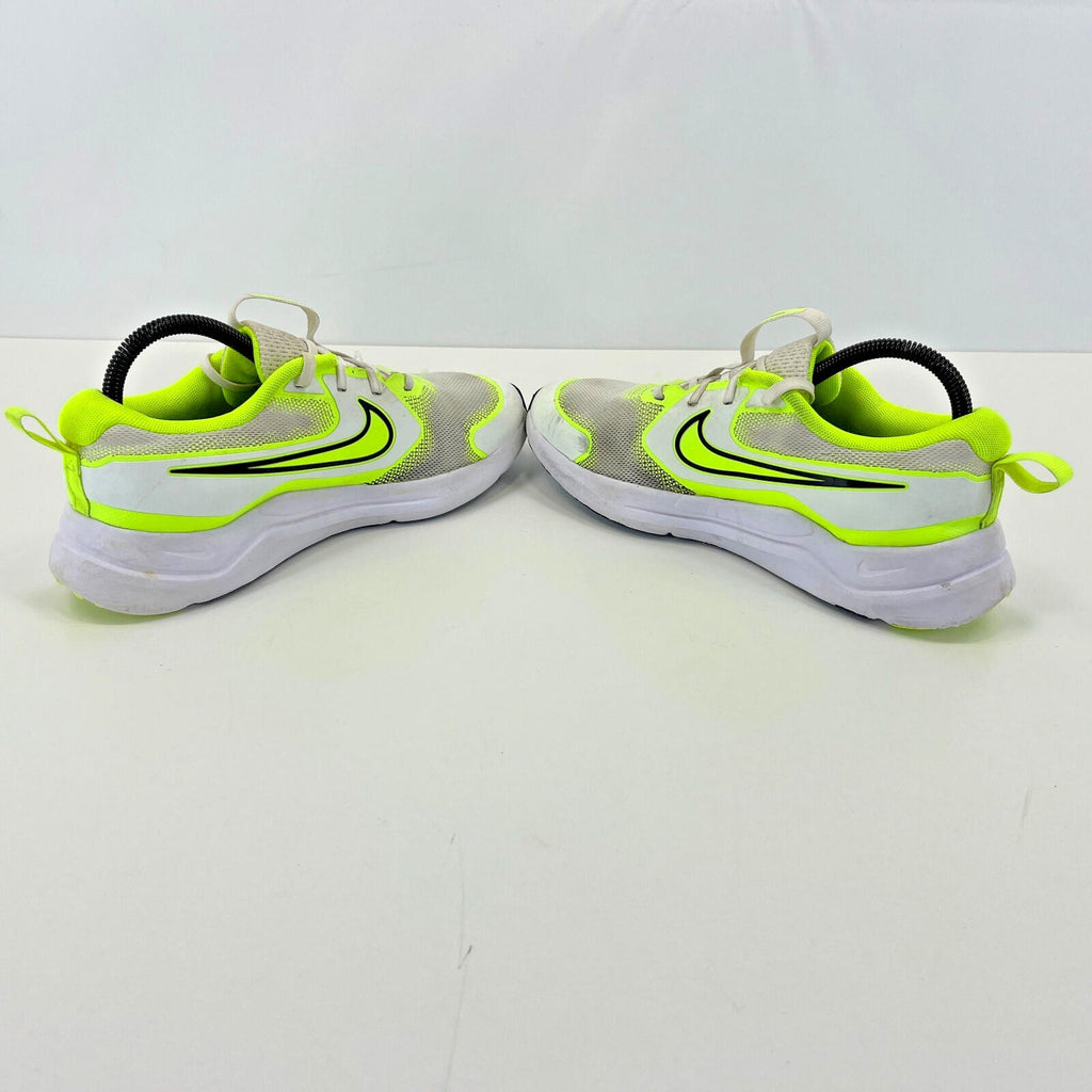 Nike Cosmic Runner White & Fluo Green Running Trainers size UK 5.5 / EU 38.5