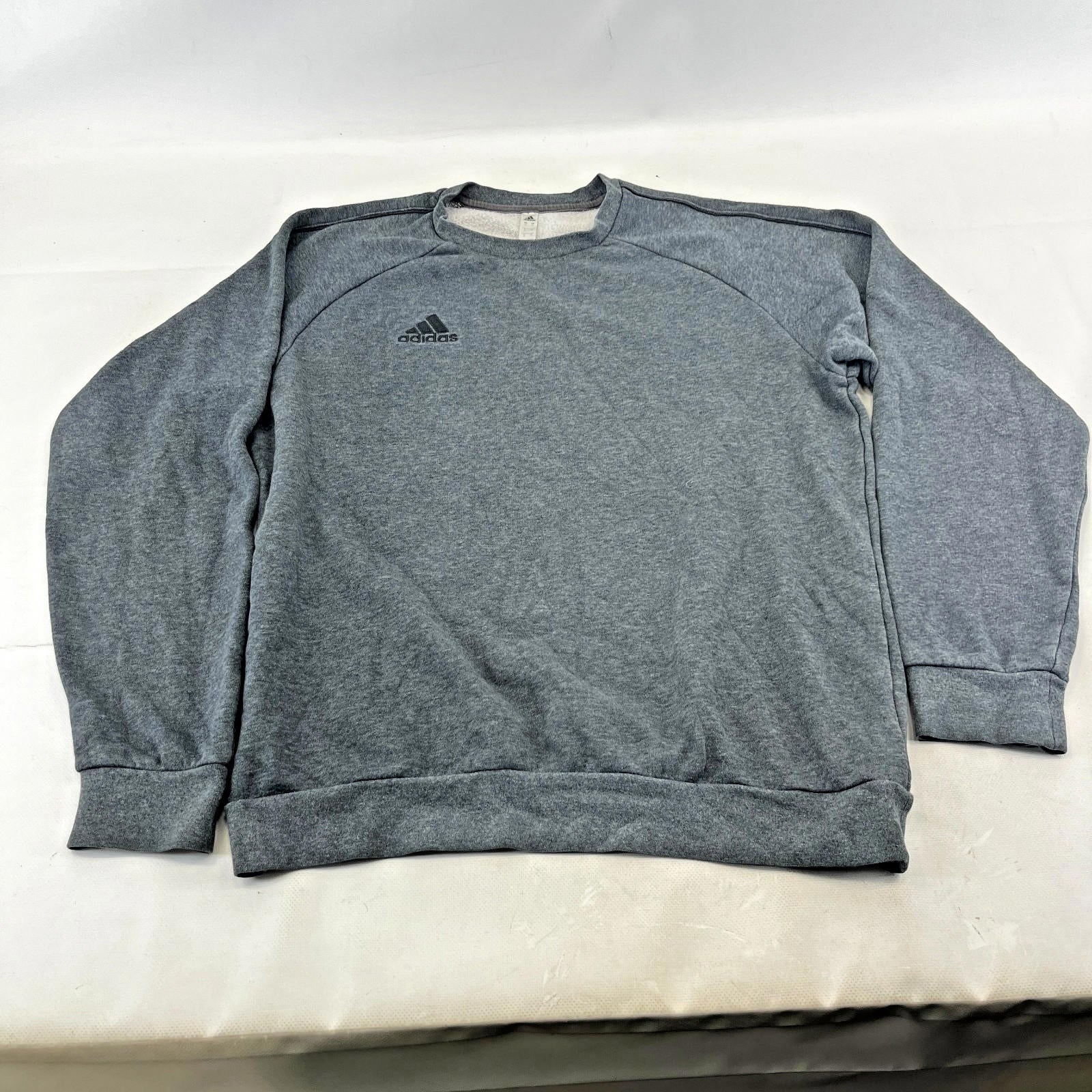 Adidas Round Neck Sweatshirt in Grey Men's size Medium