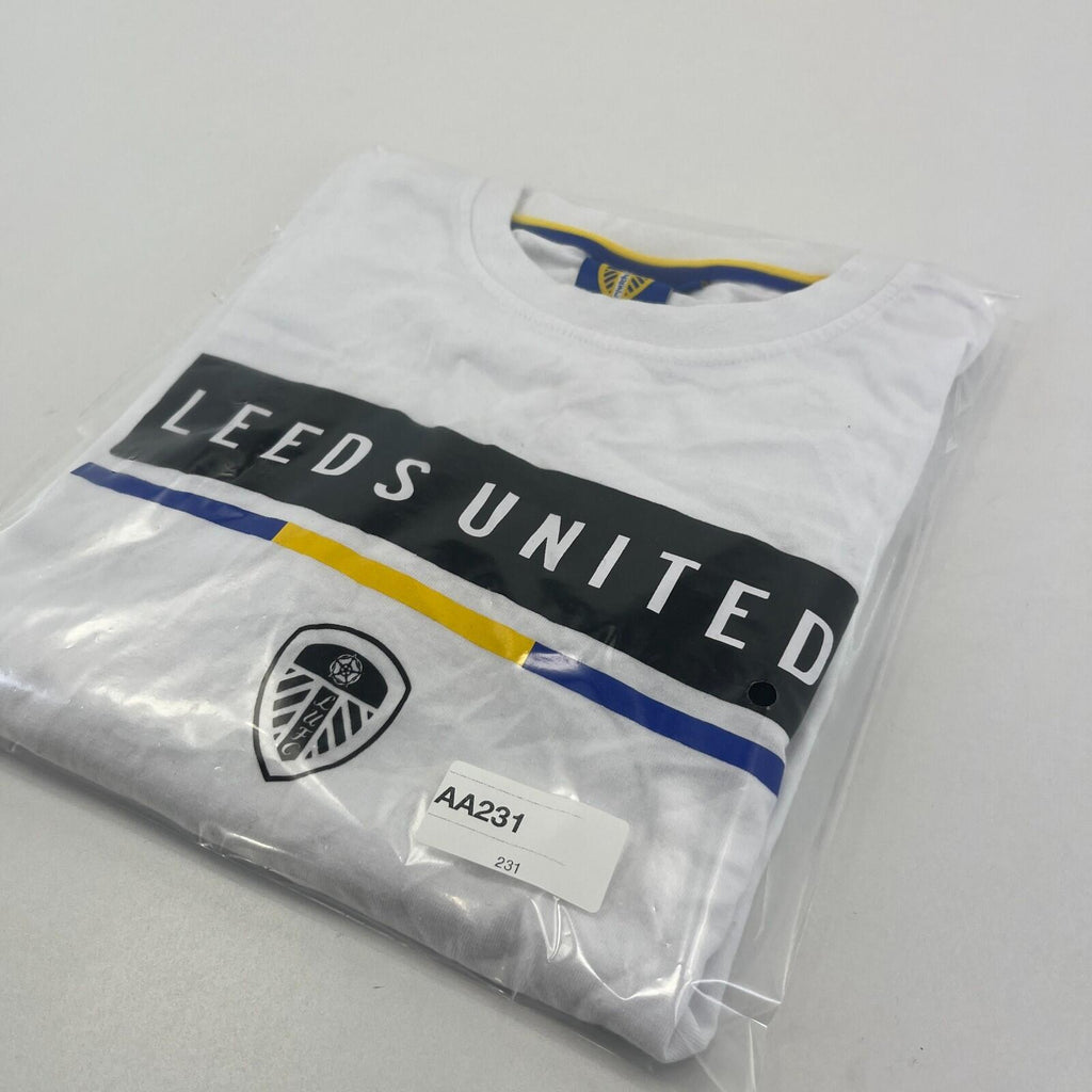 Leeds United Men's T-Shirt in White UK size Large