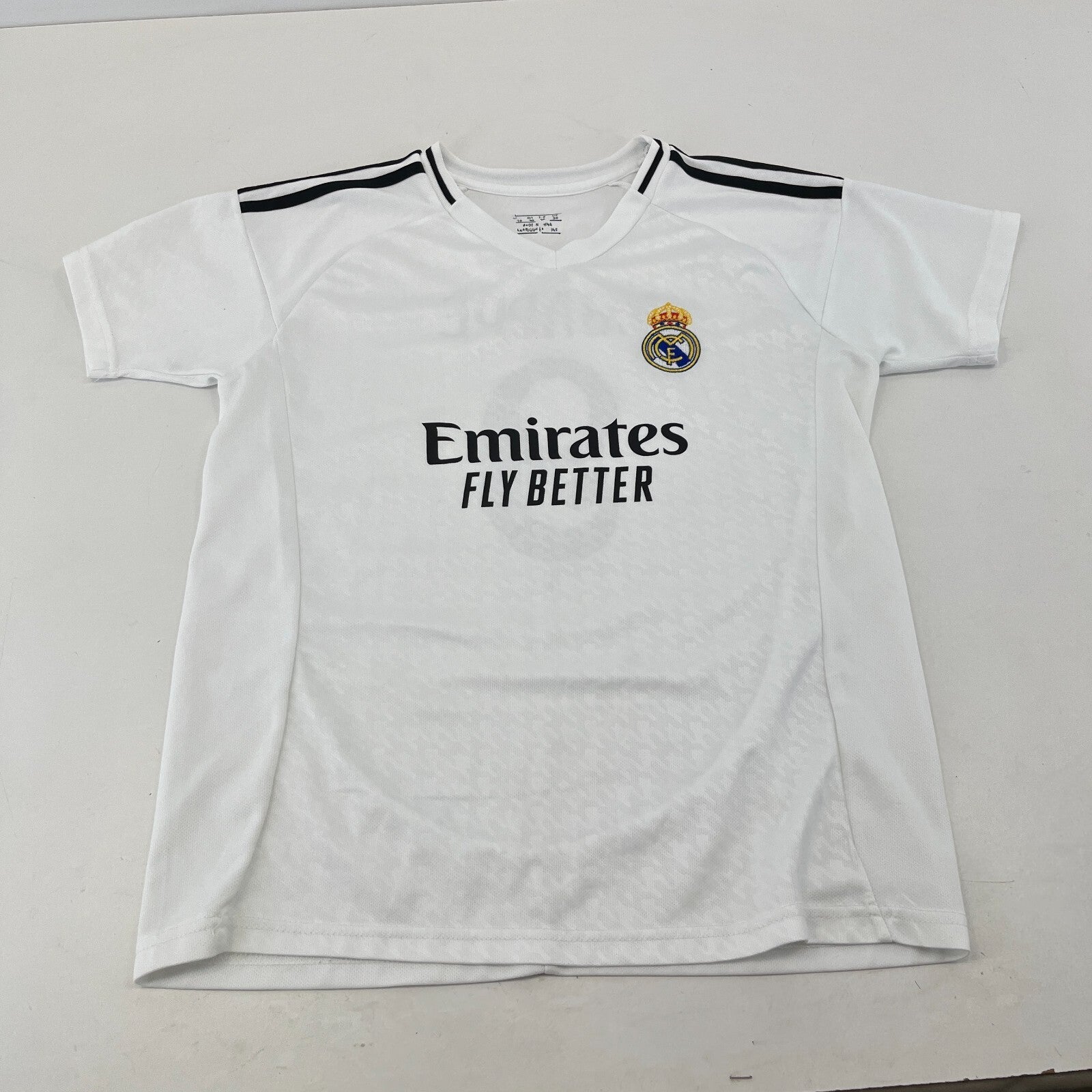 Real Madrid FC Mbappe 9 Kids Home Shirt Football Jersey Size 30 (11-12 Years)